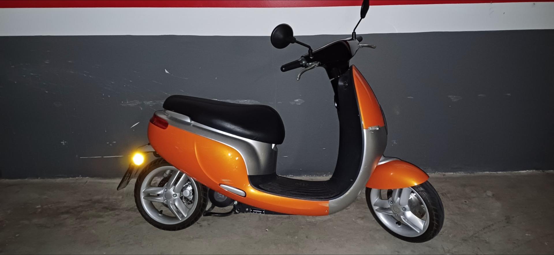 Foto 7 de Ciclomotor electrico EVOOTER E1S