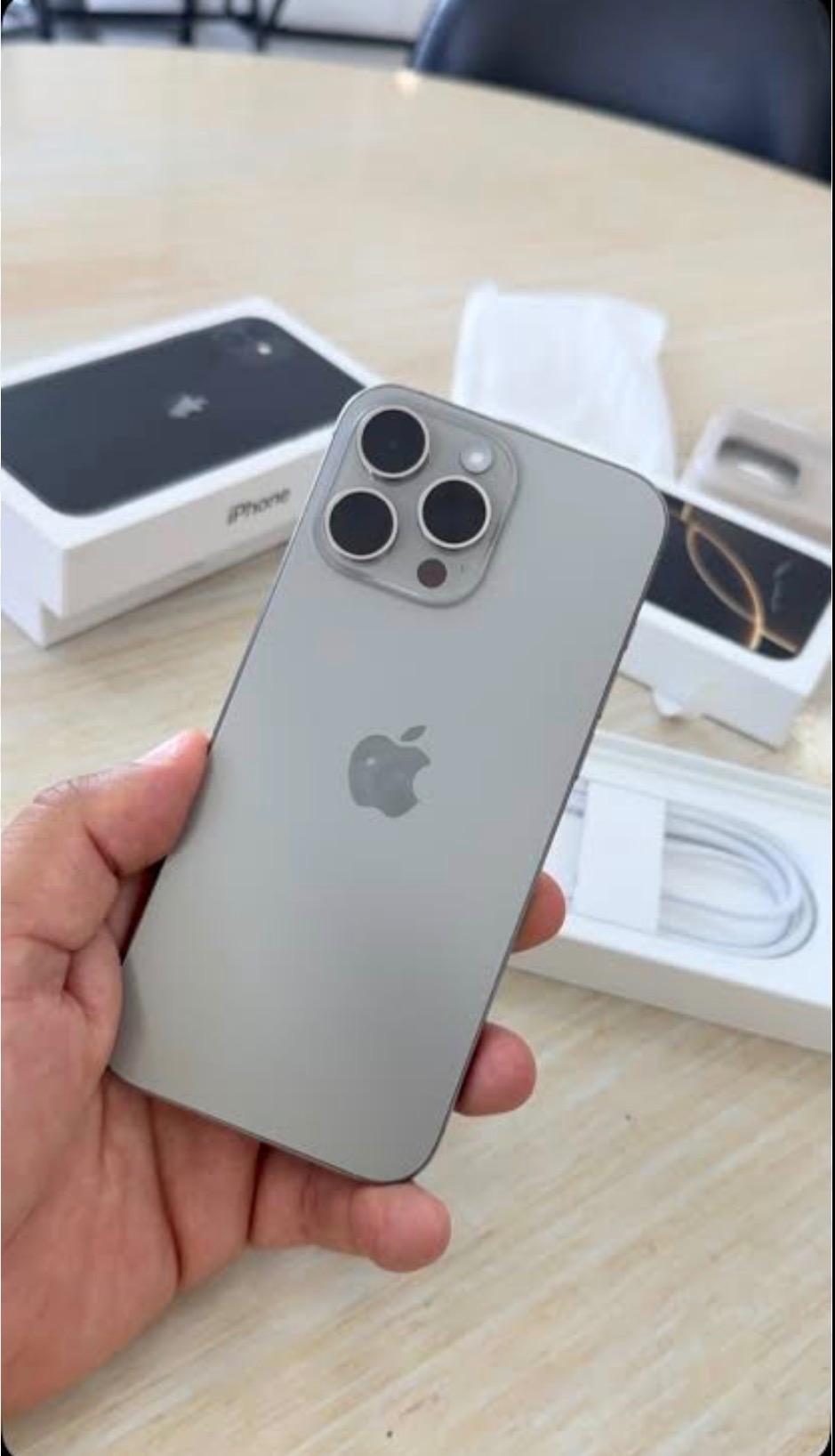 Foto de iPhone 16 Pro Max 
