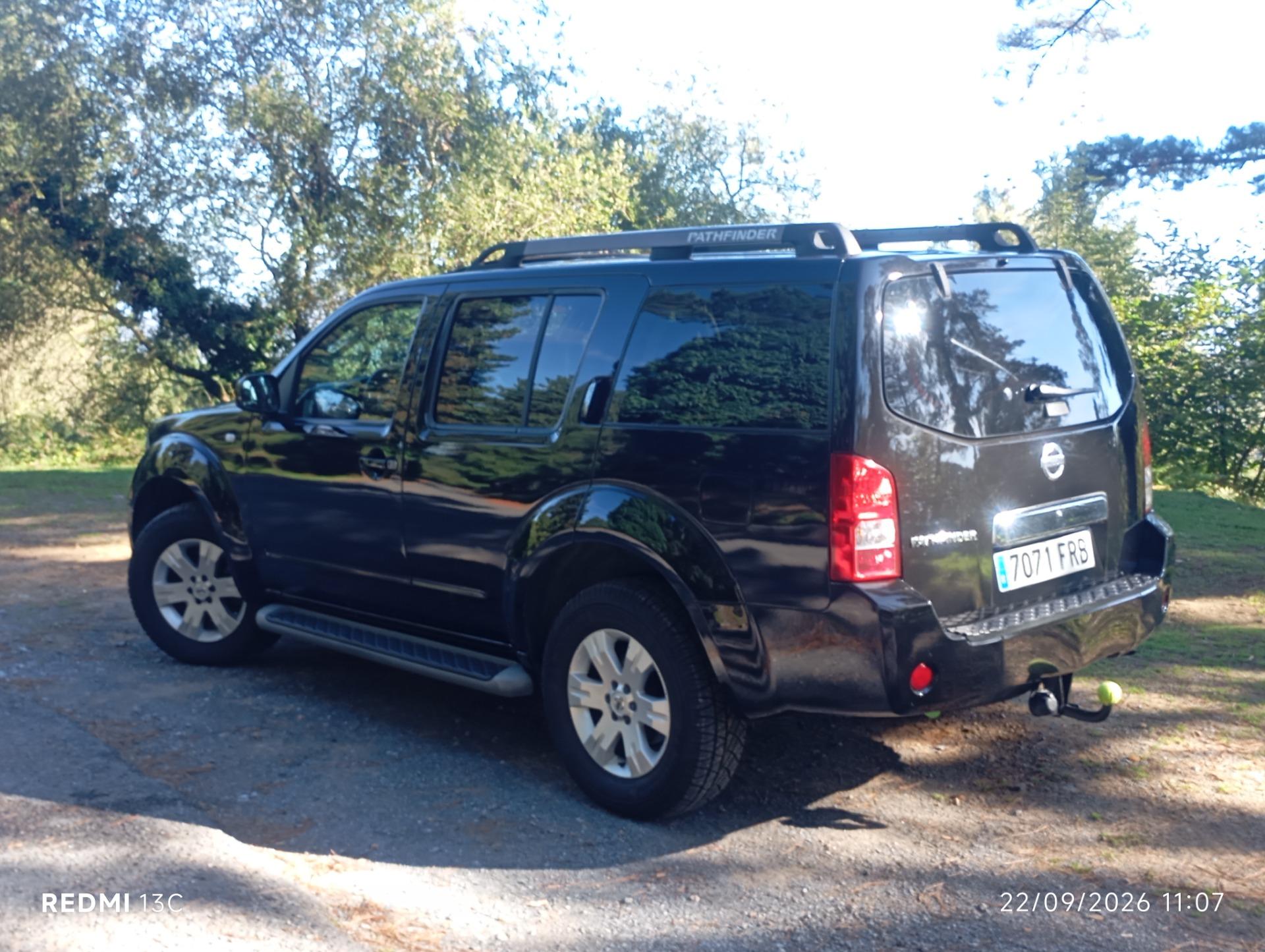 Foto 1 de Nissan Pathfinder r51 