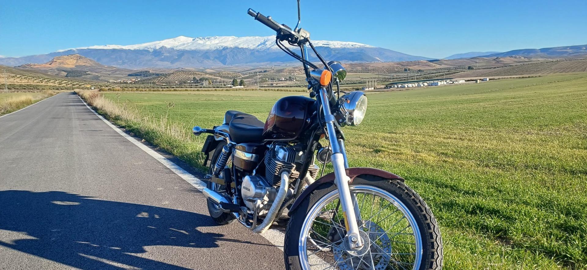 Foto 4 de HONDA REBEL MUY CUIDADA