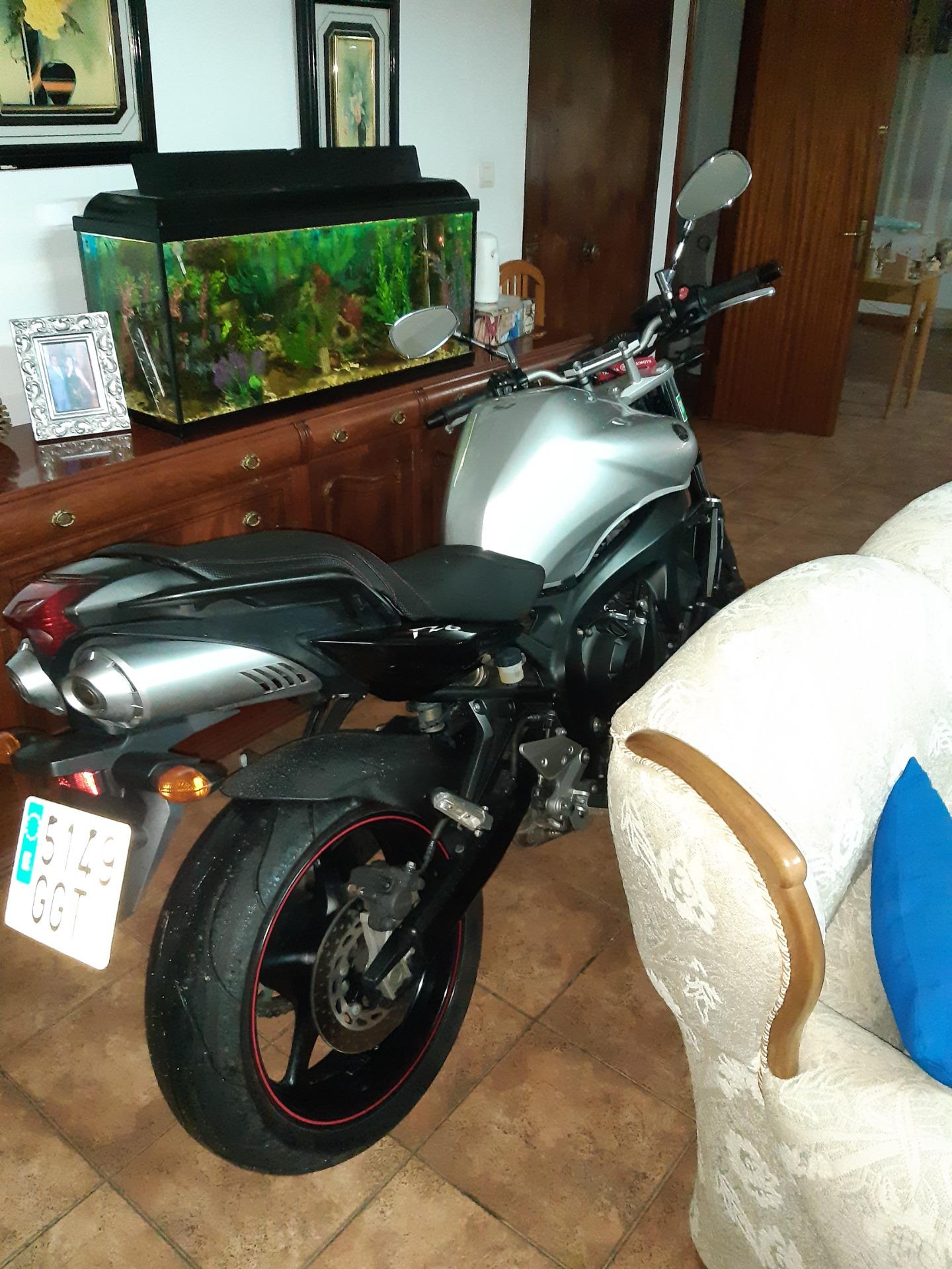 Foto 4 de Yamaha Fz6 s2 