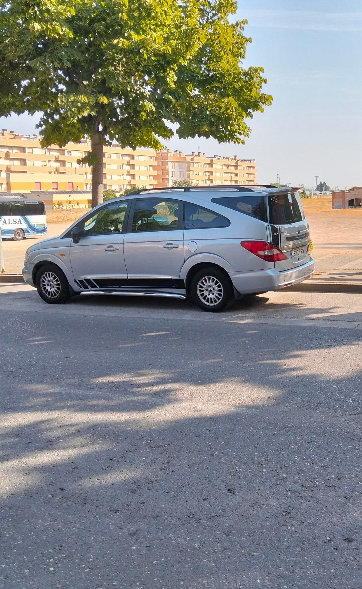 Foto 6 de SsangYong rodius 