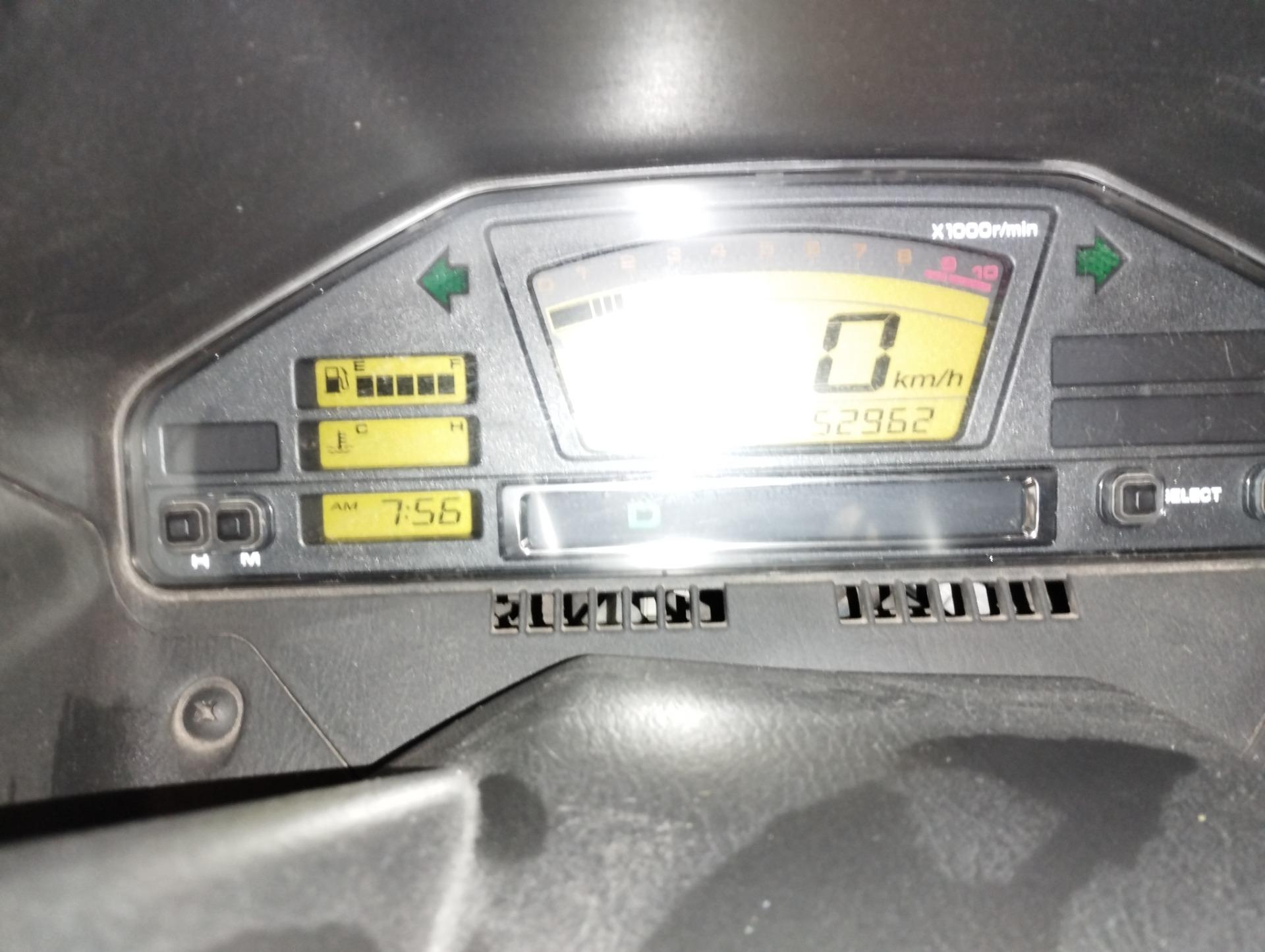 Foto 3 de Suzuki burgman 650cc