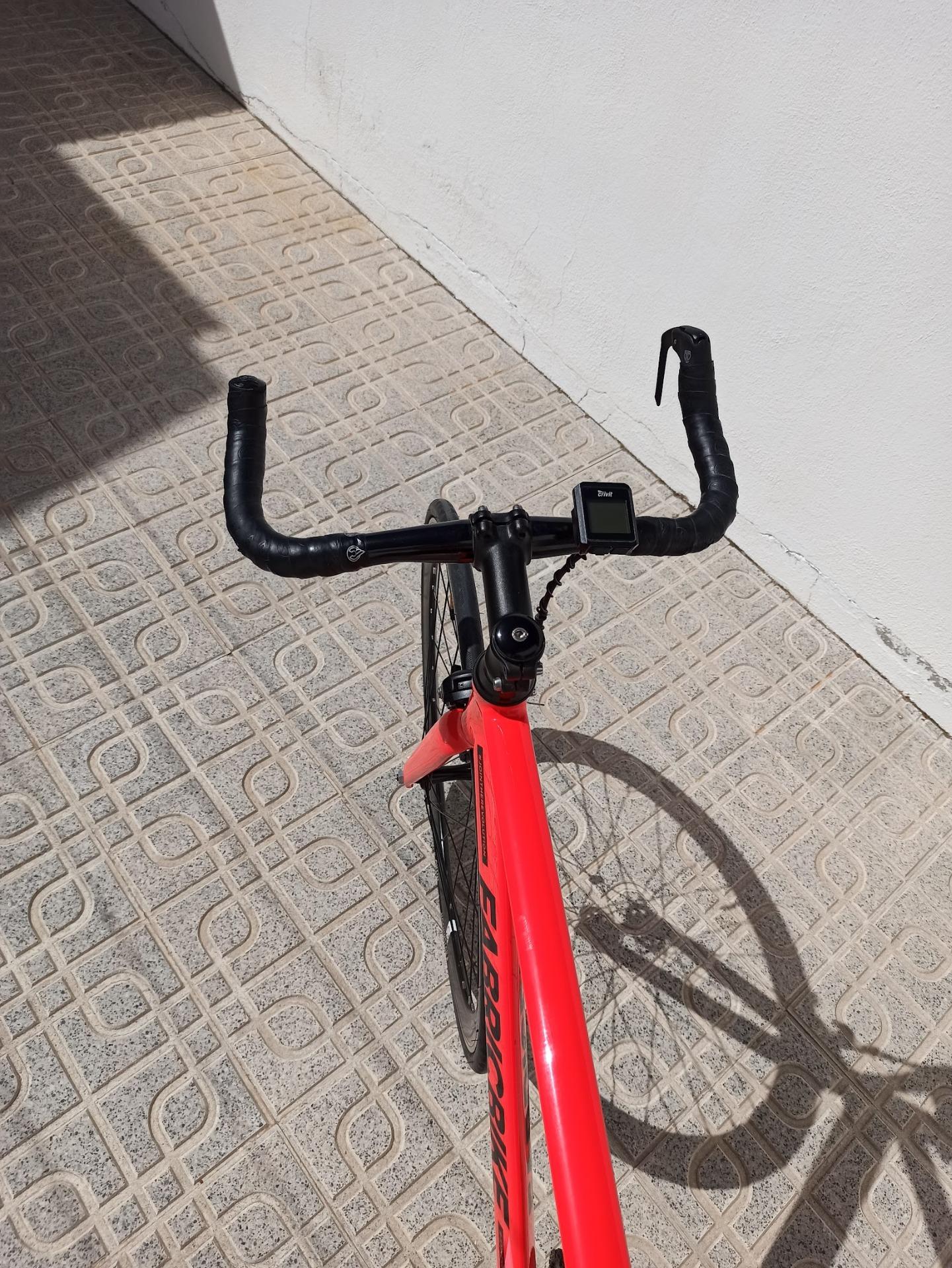 Foto 3 de Bicleta de piñon fijo (Fixie) / freno contrapedal