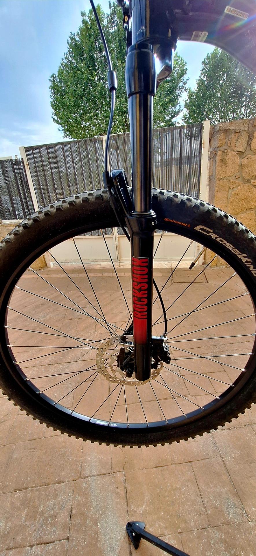 Foto 4 de Bicicleta montaña y ordenador gaming