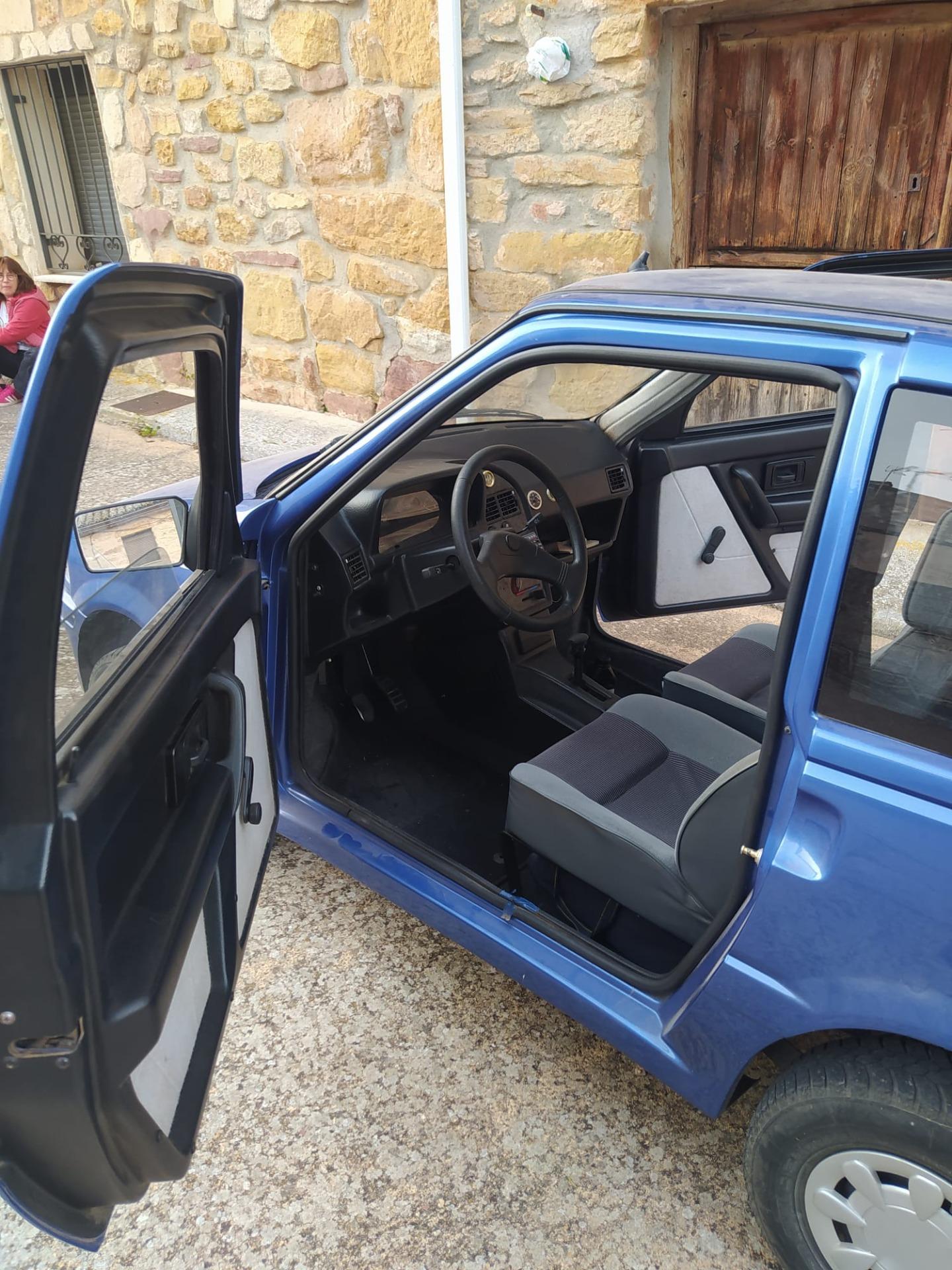 Foto 2 de Coche  microcar