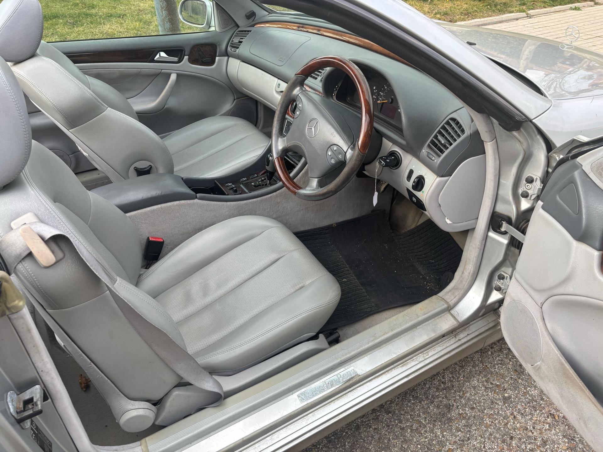 Foto 2 de Mercedes CLK 230K