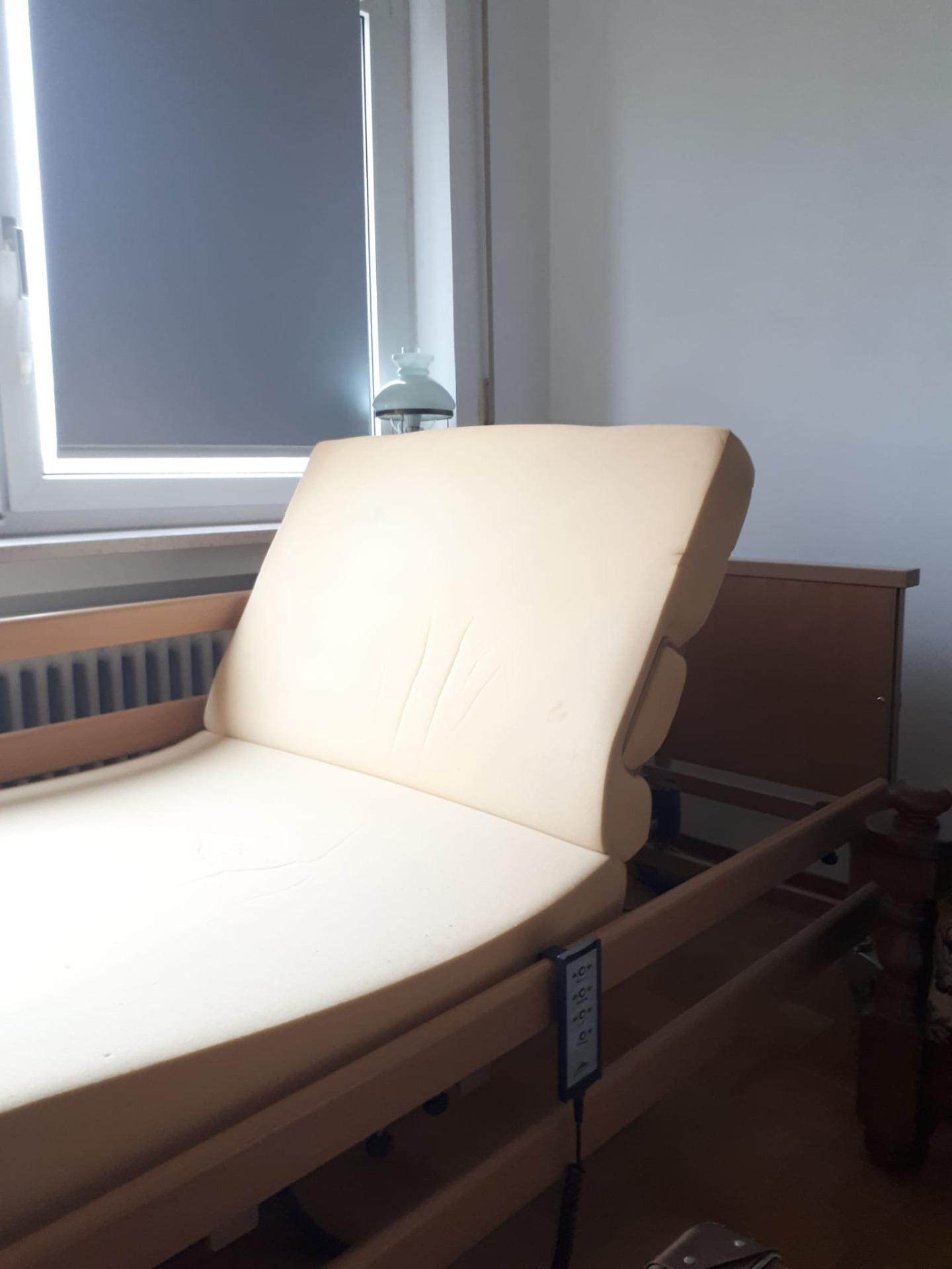 Foto 2 de Cama articulada 