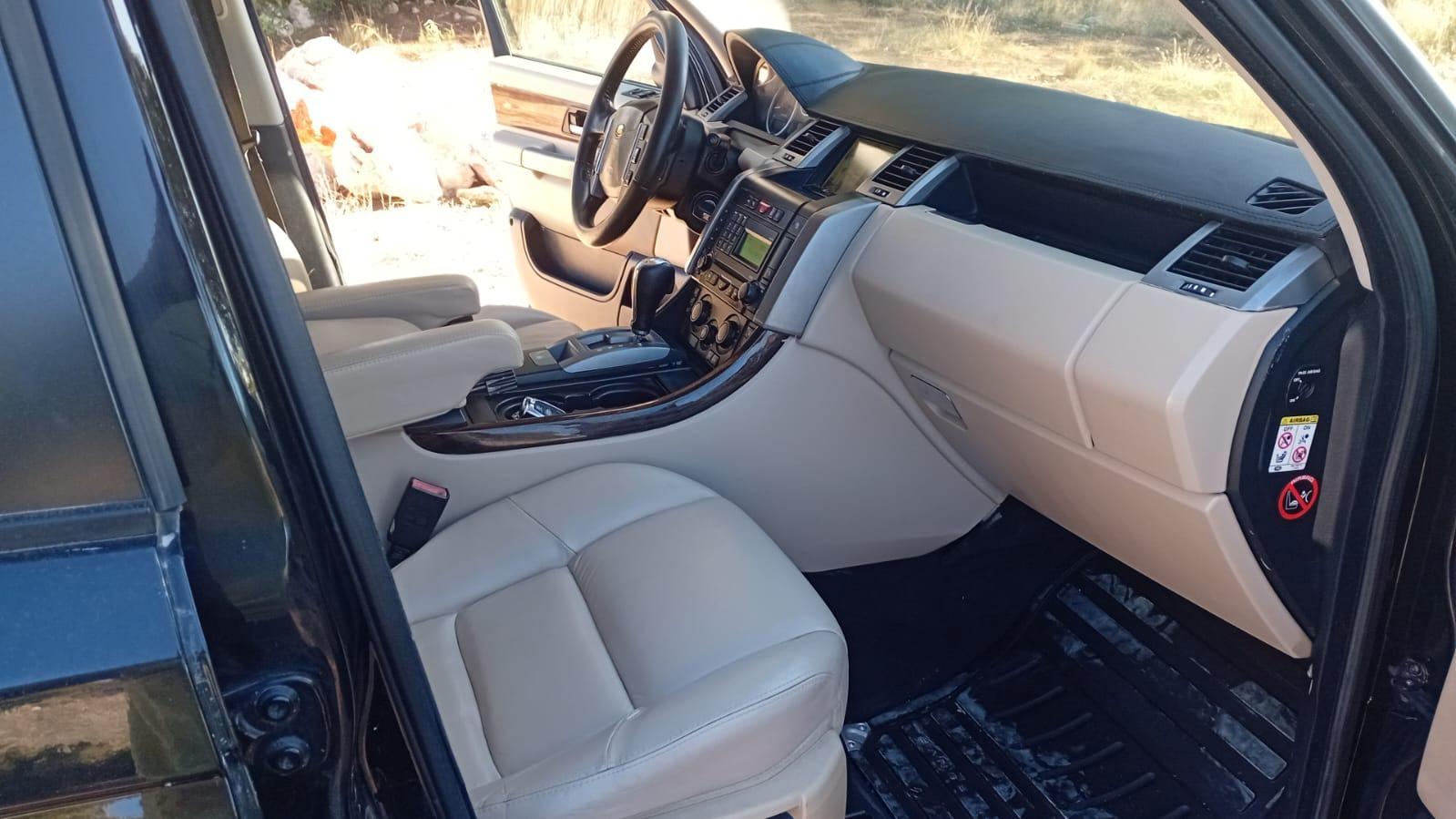 Foto 2 de Land rover 3.6 litros 8 cilindros 