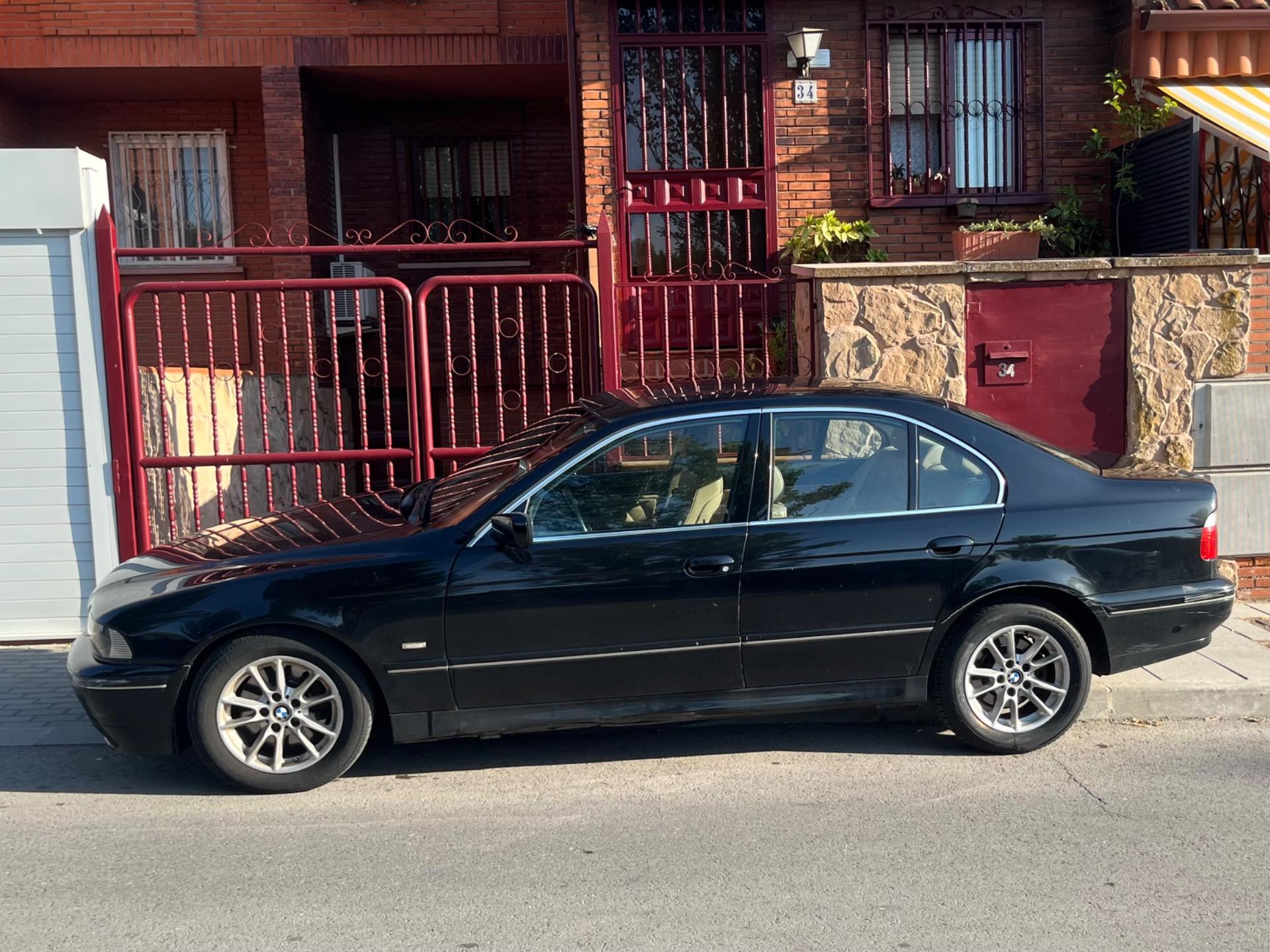 Foto 6 de BMW 530 año 2002 diesel