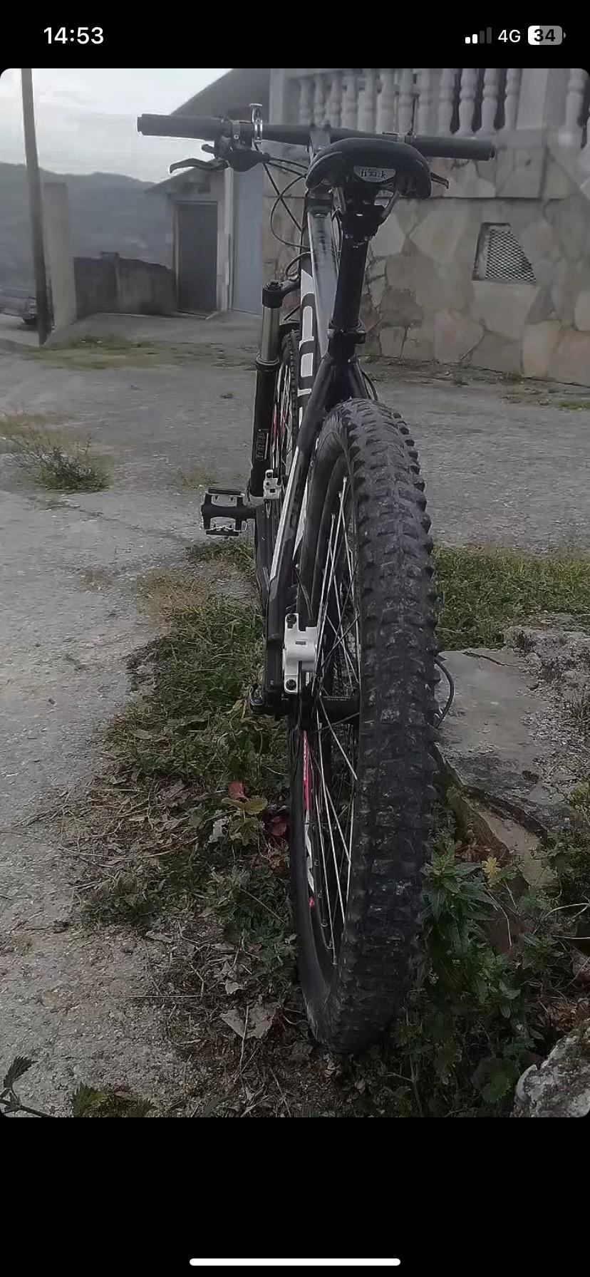 Foto 4 de Bici cube acid 26” (montaña)