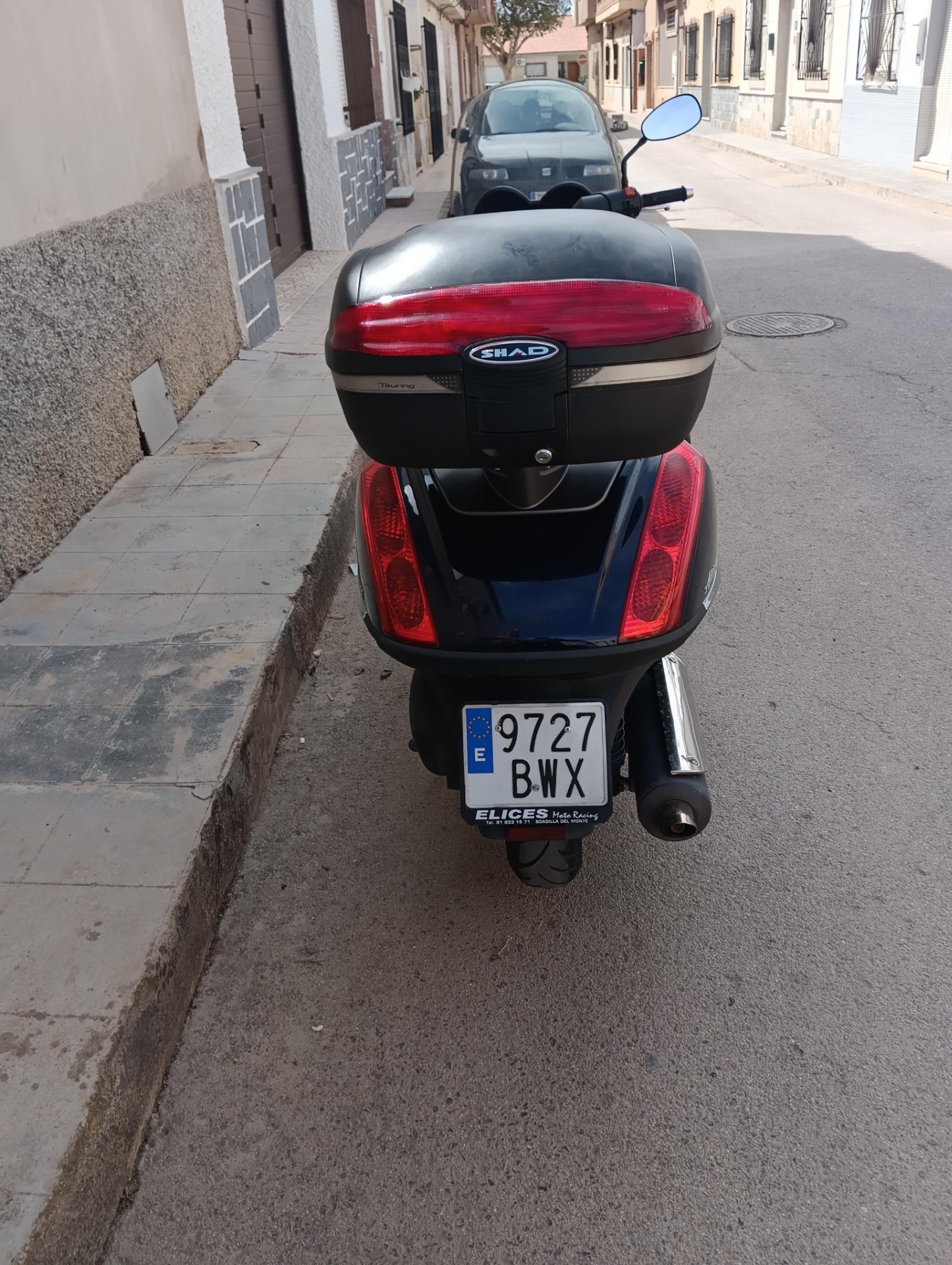 Foto 5 de Aprilia arrecife500 