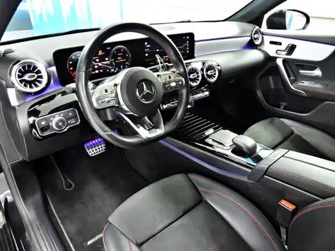 Foto 3 de Mercedes A200 line AMG (automático,techo solar)