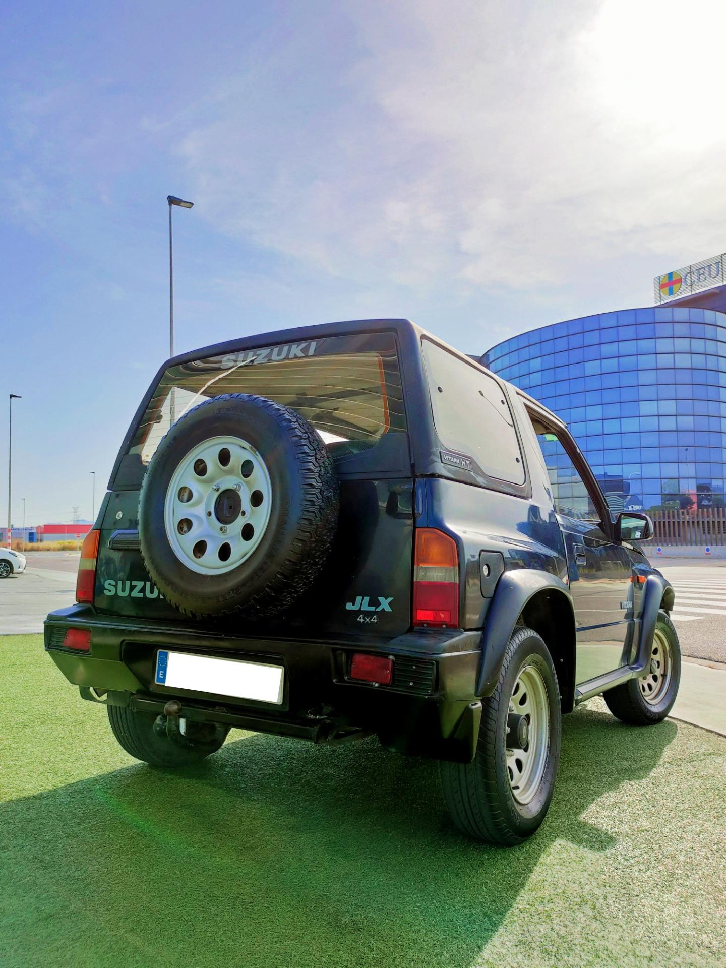 Foto 5 de Suzuki Vitara JLX 3p Negro