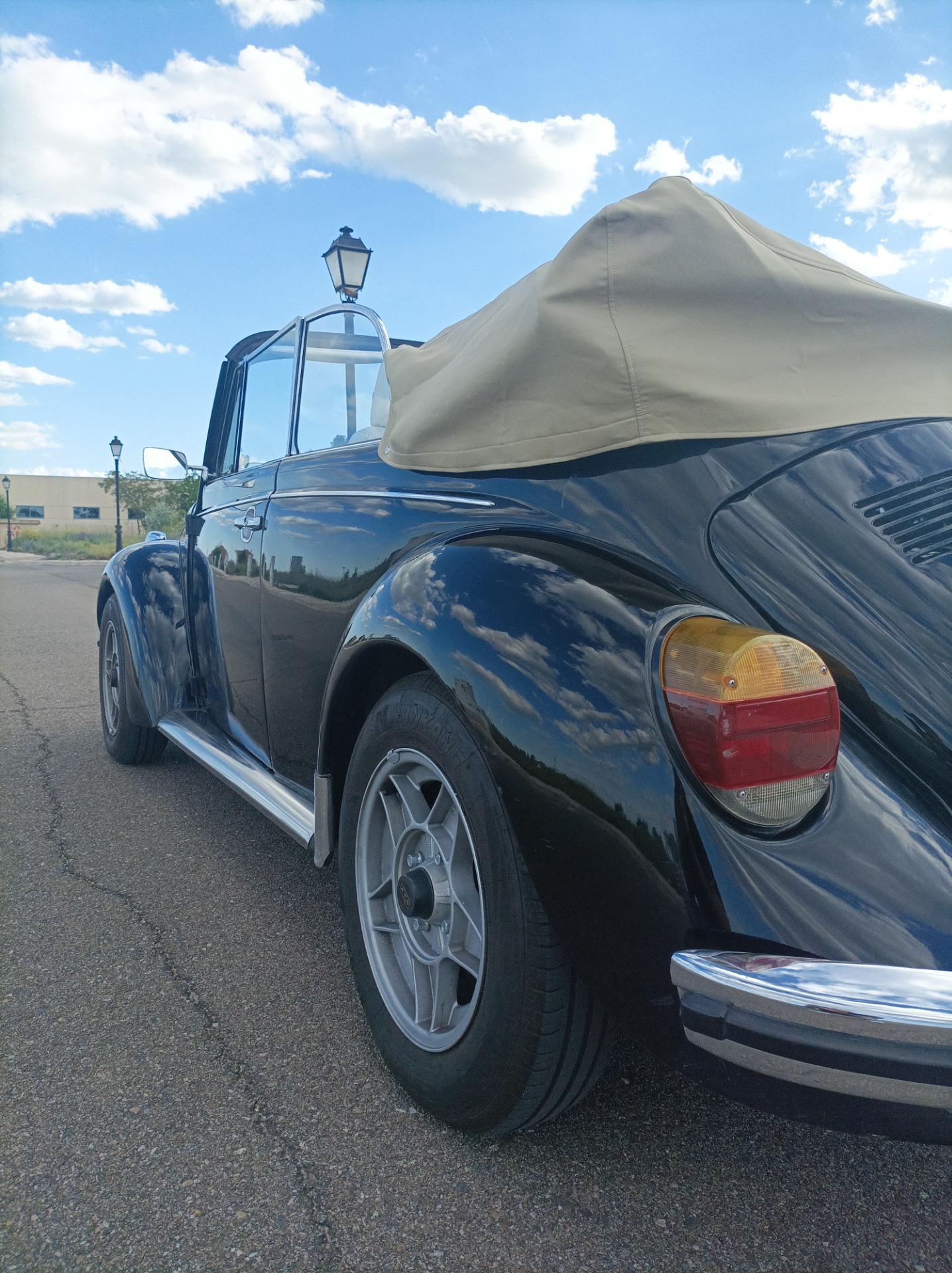 Foto 9 de Escarabajo 1303 Cabrio Karmann