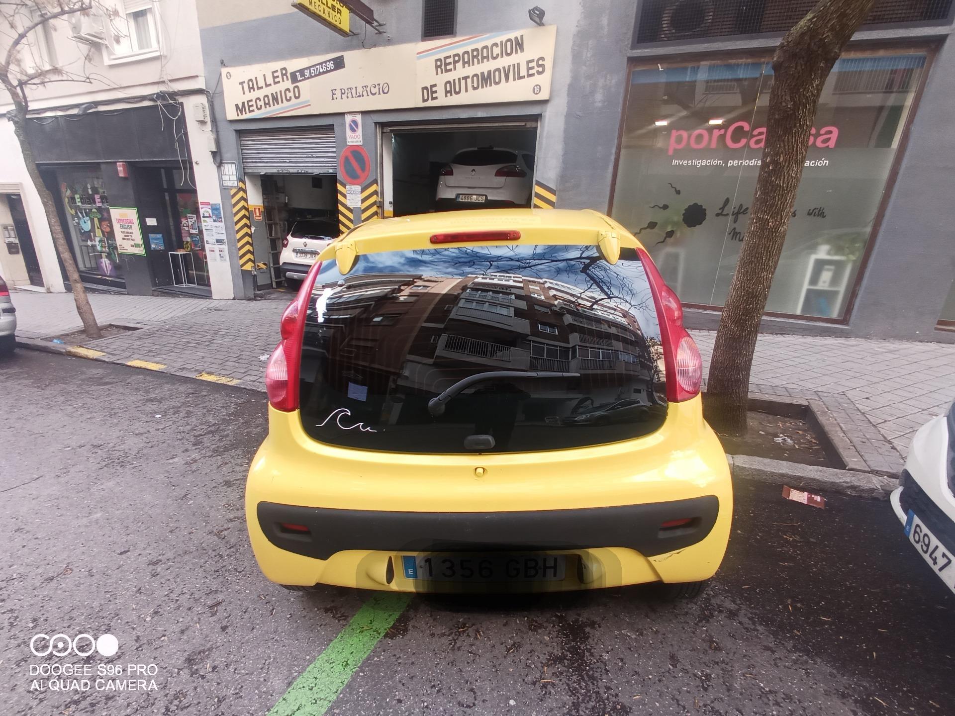 Foto 2 de Peugeot 107 Urban 1.0 de 2008