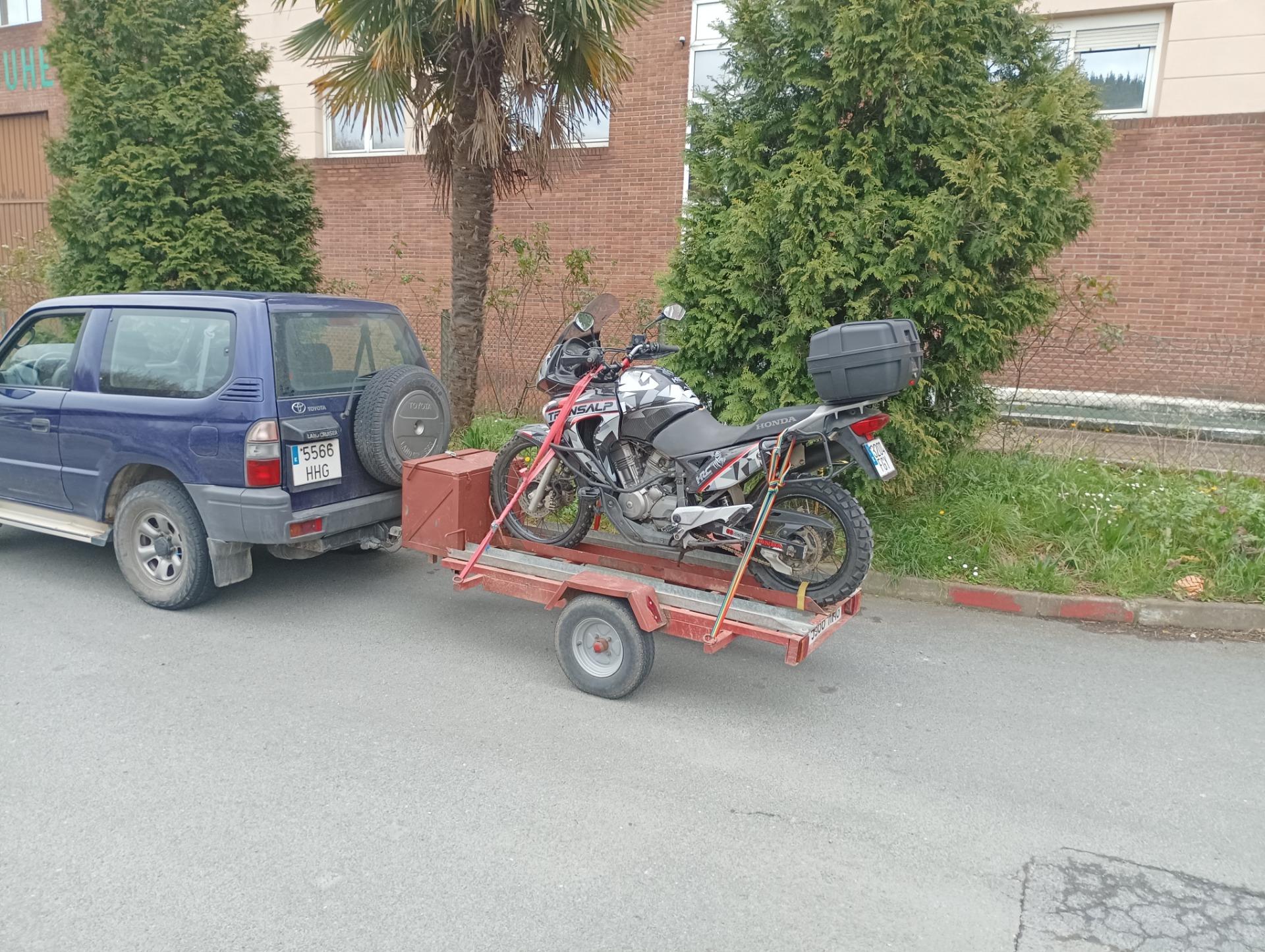 Foto 3 de Honda tramsalp650