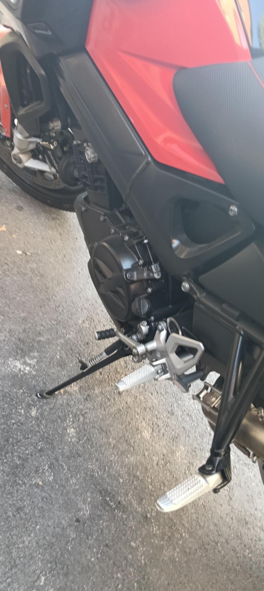 Foto 4 de BMW f800r