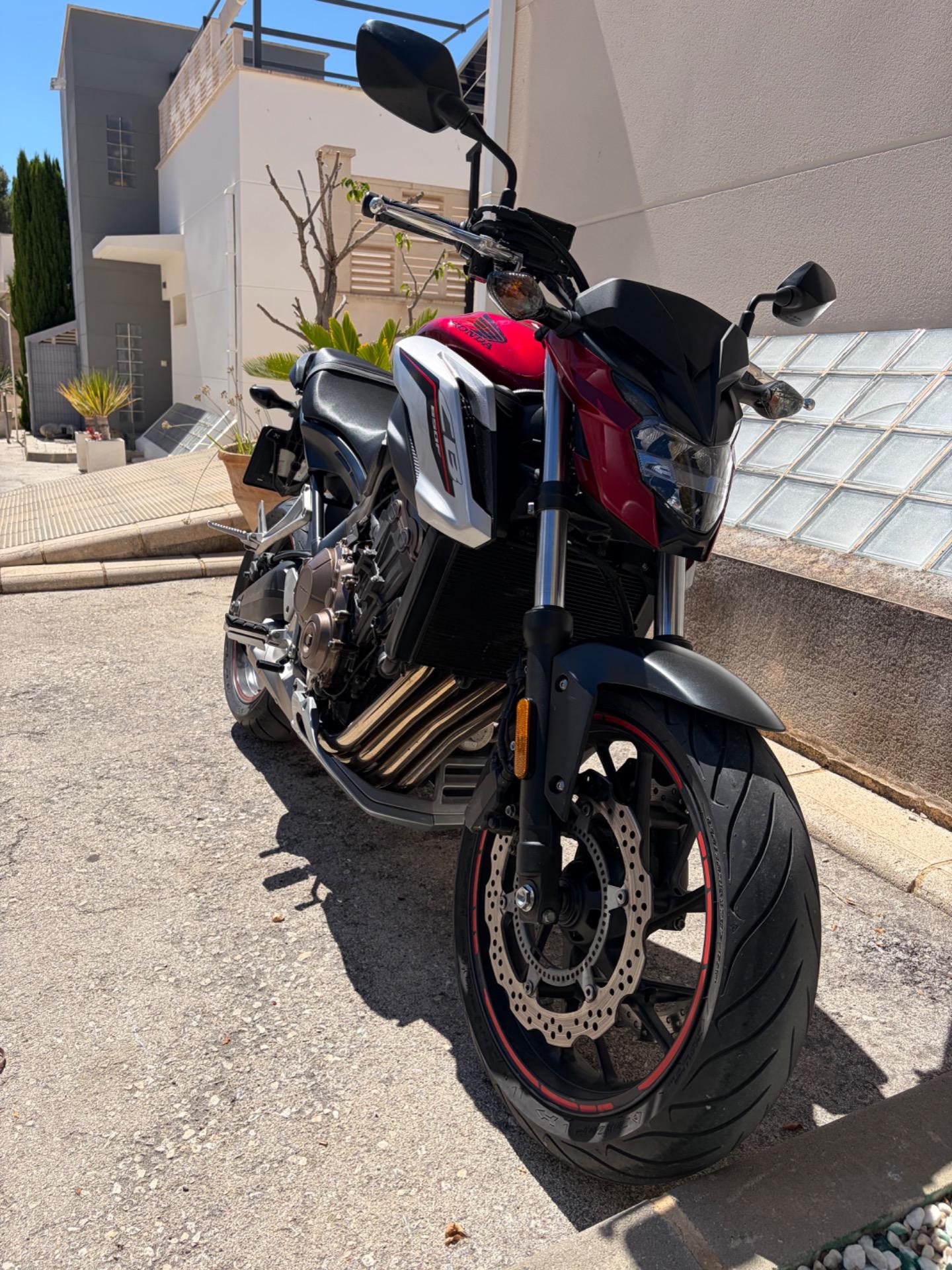Foto 4 de Honda CB650f.  2019. 6.500km