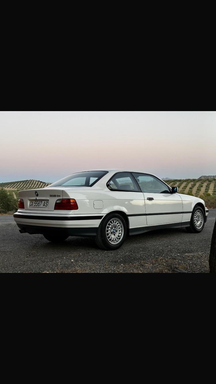 Foto 7 de BMW 318is 