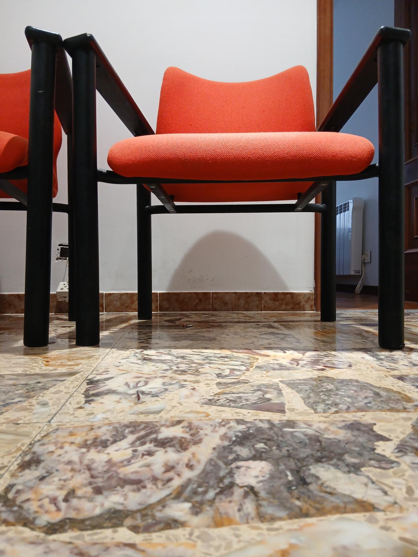 Foto 4 de Par de sillones ergonómicos de oficina o sala. 