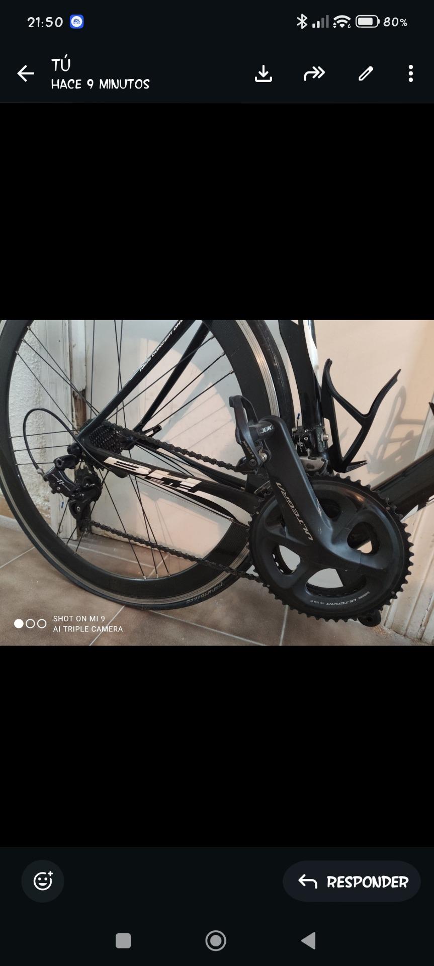 Foto 2 de Bici de carretera RC1 de carbono 
