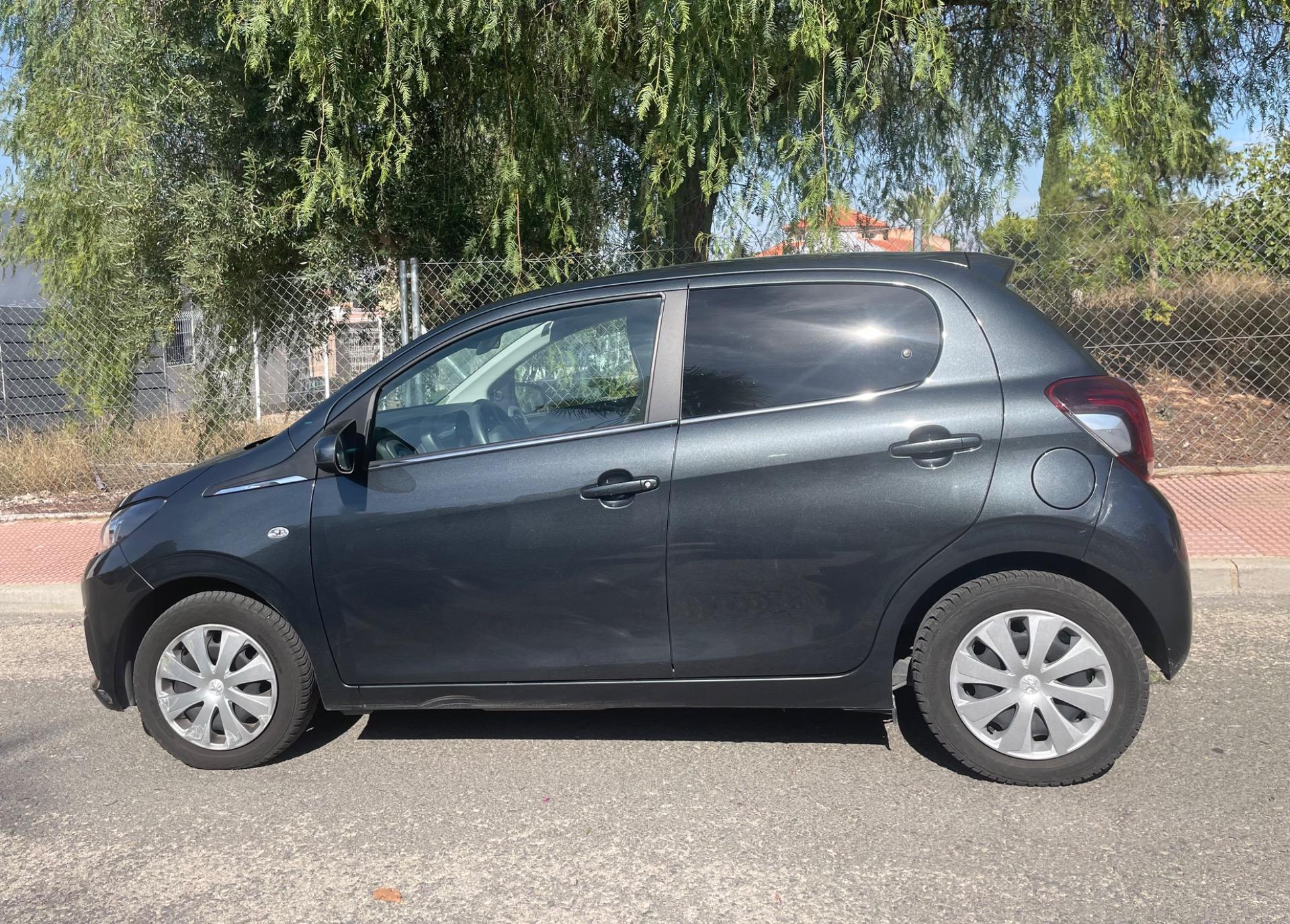 Foto de Coche Peugeot 108 año 2020