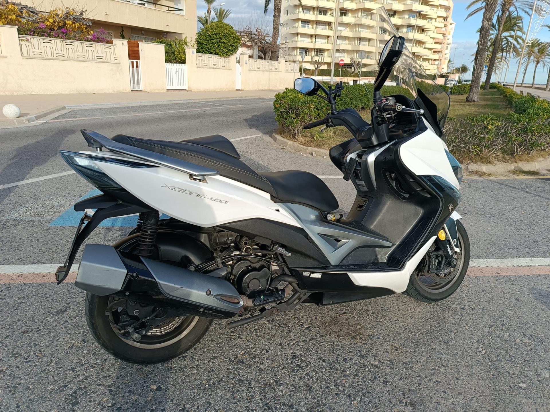 Foto 3 de Kymco Xciting 400i ABS 2015 