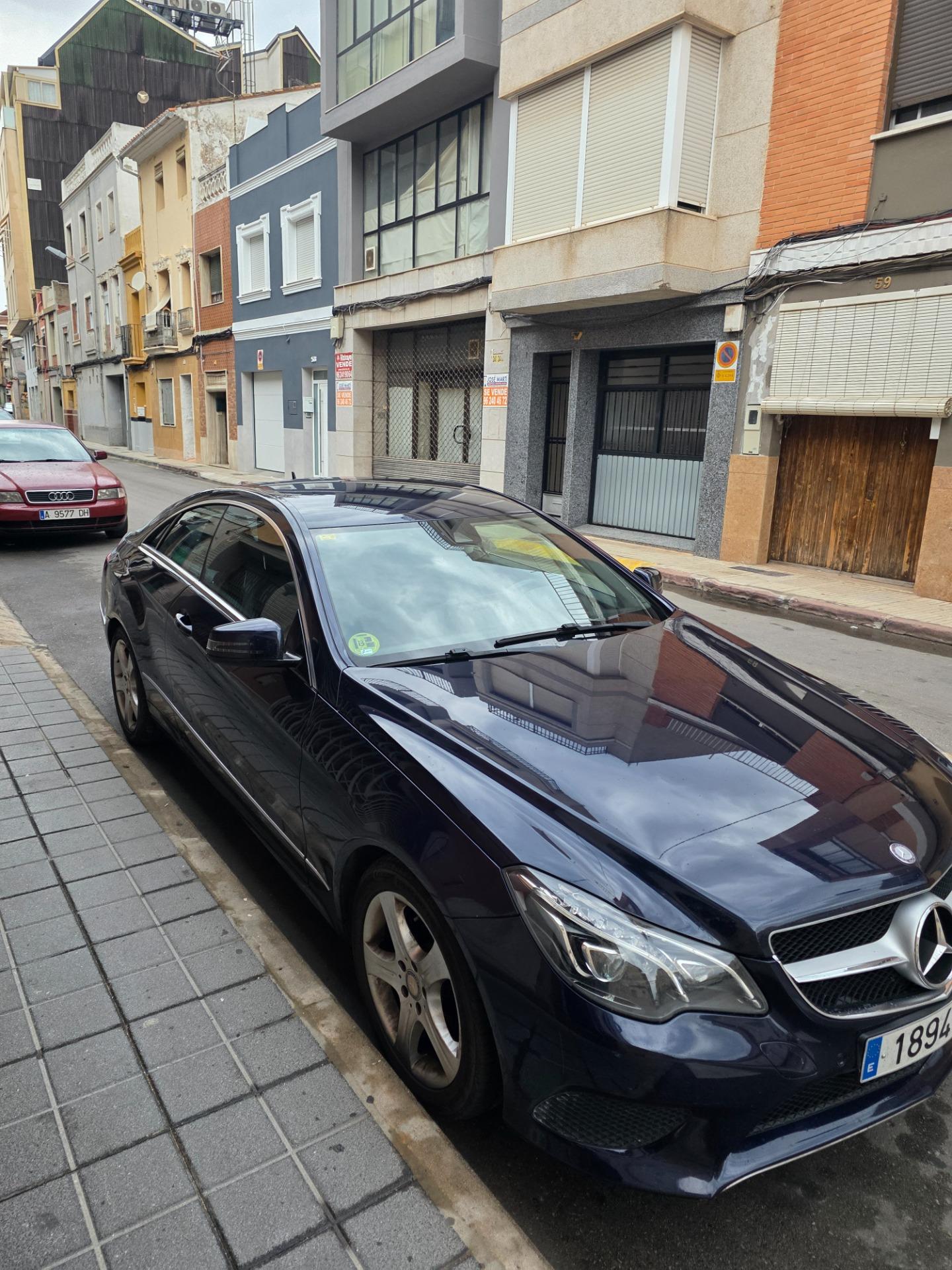 Foto 7 de Mercedes E 250 Coupé [2014]