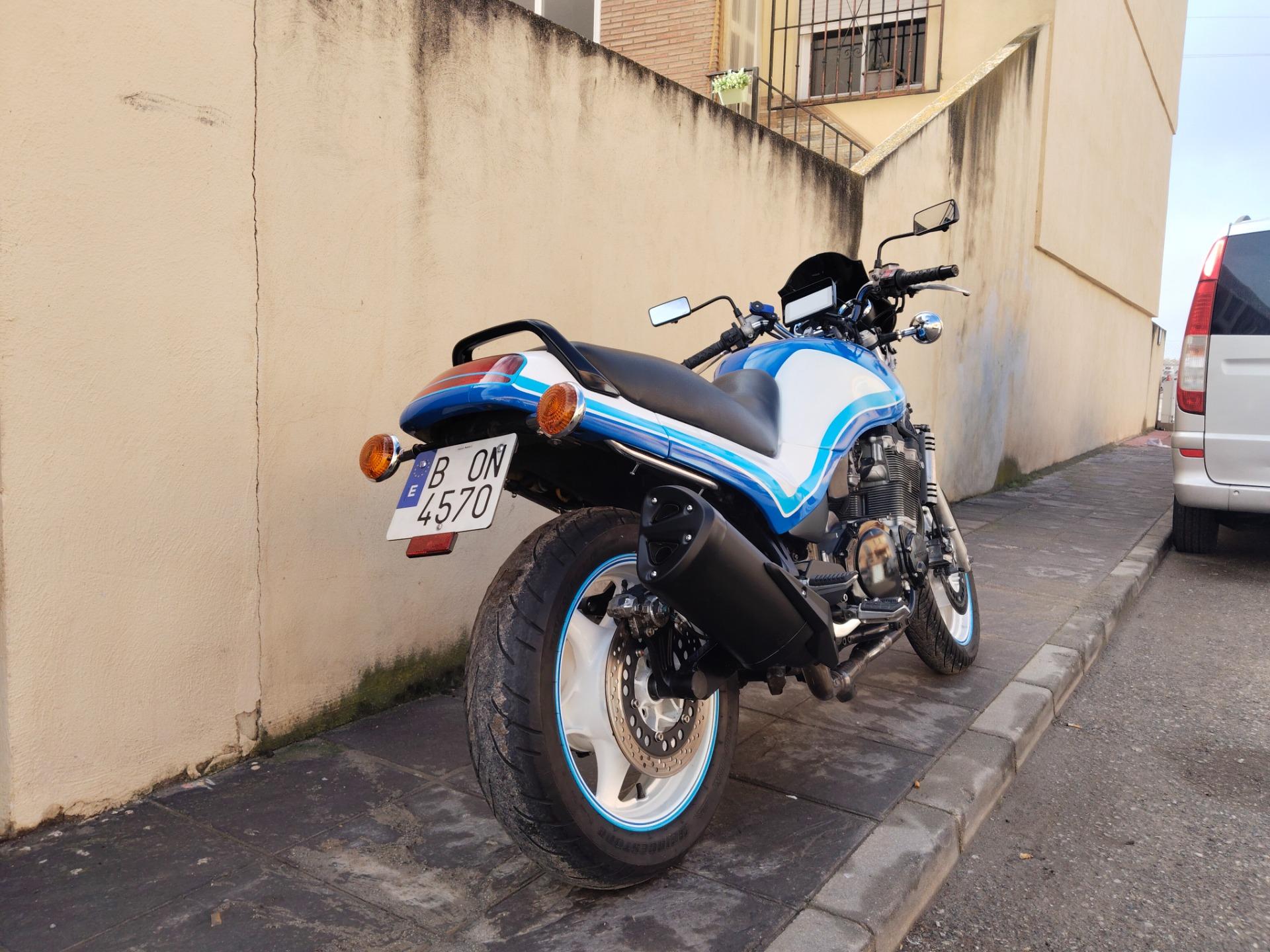 Foto 8 de Suzuki Gsx 1100 G
