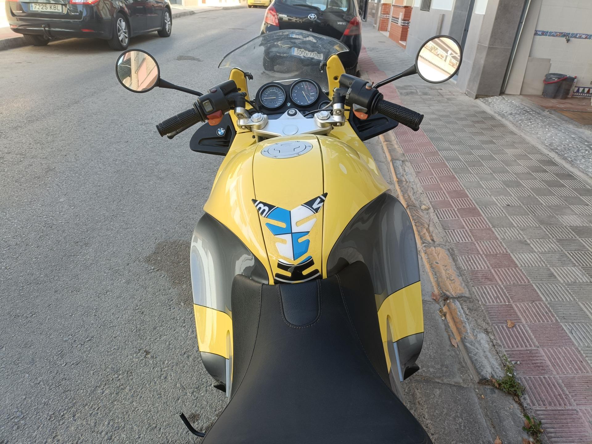 Foto 2 de Cambio BMW k1200 r s por furgoneta 