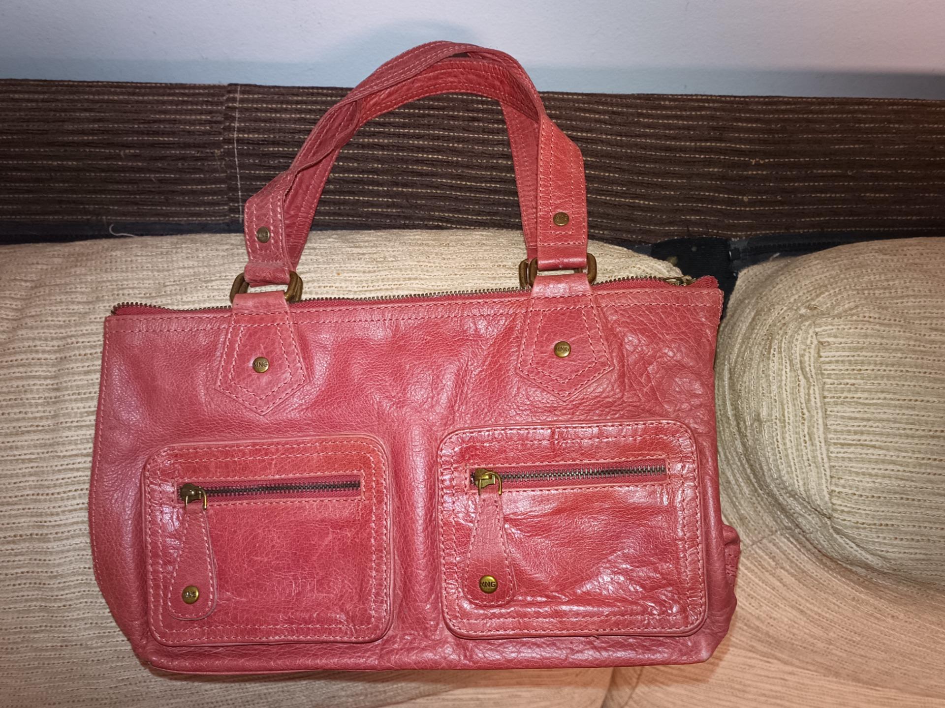 Foto 8 de Mesa plegable, bolsitas para mujer 