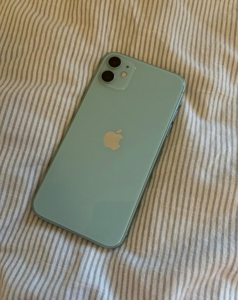 Foto de A36 5G 256 GB + iPhone 11 128 GB 