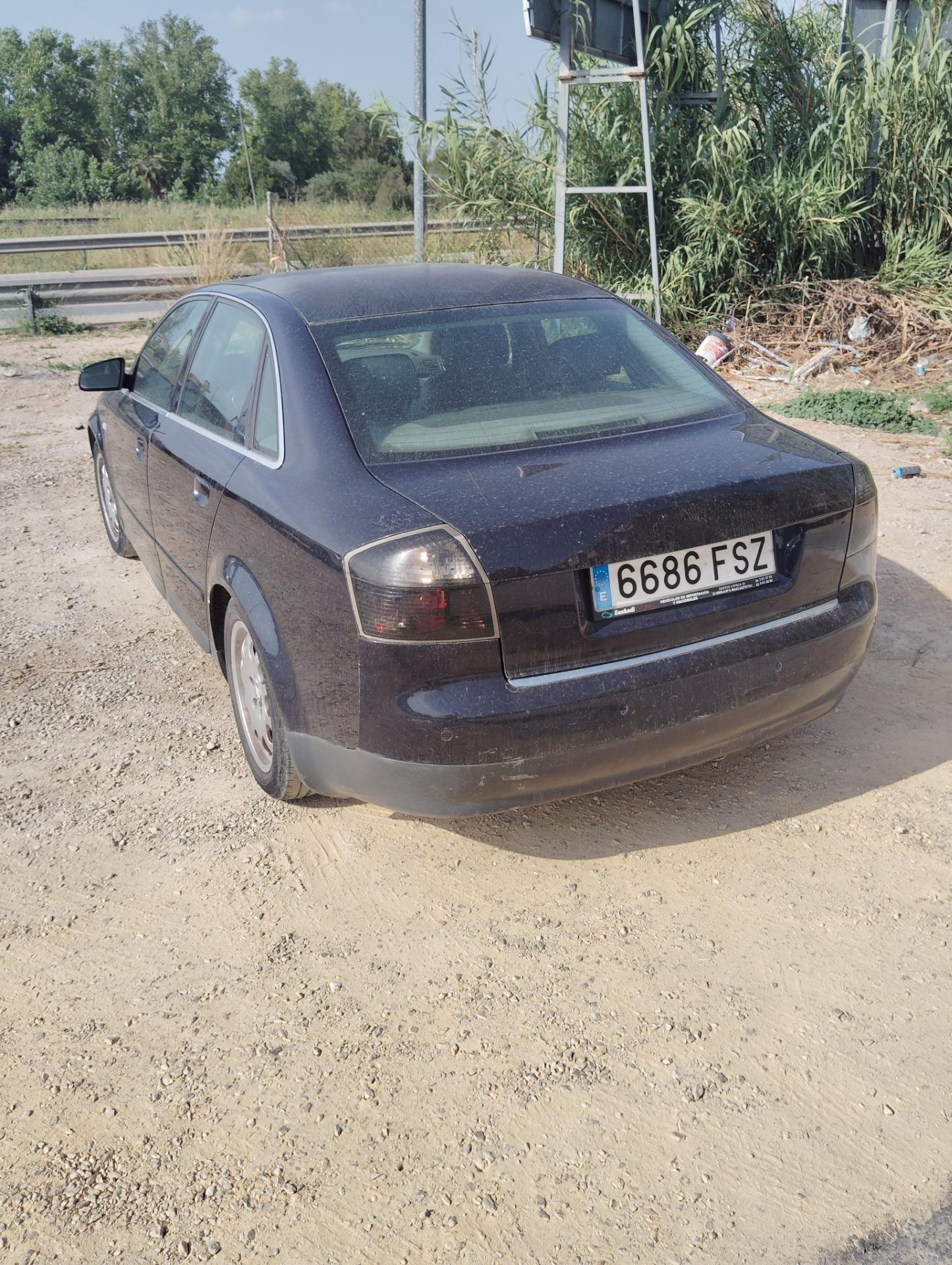 Foto 6 de Cambió Audi A4 1900 TDI por moto cualquier cilindrada 
