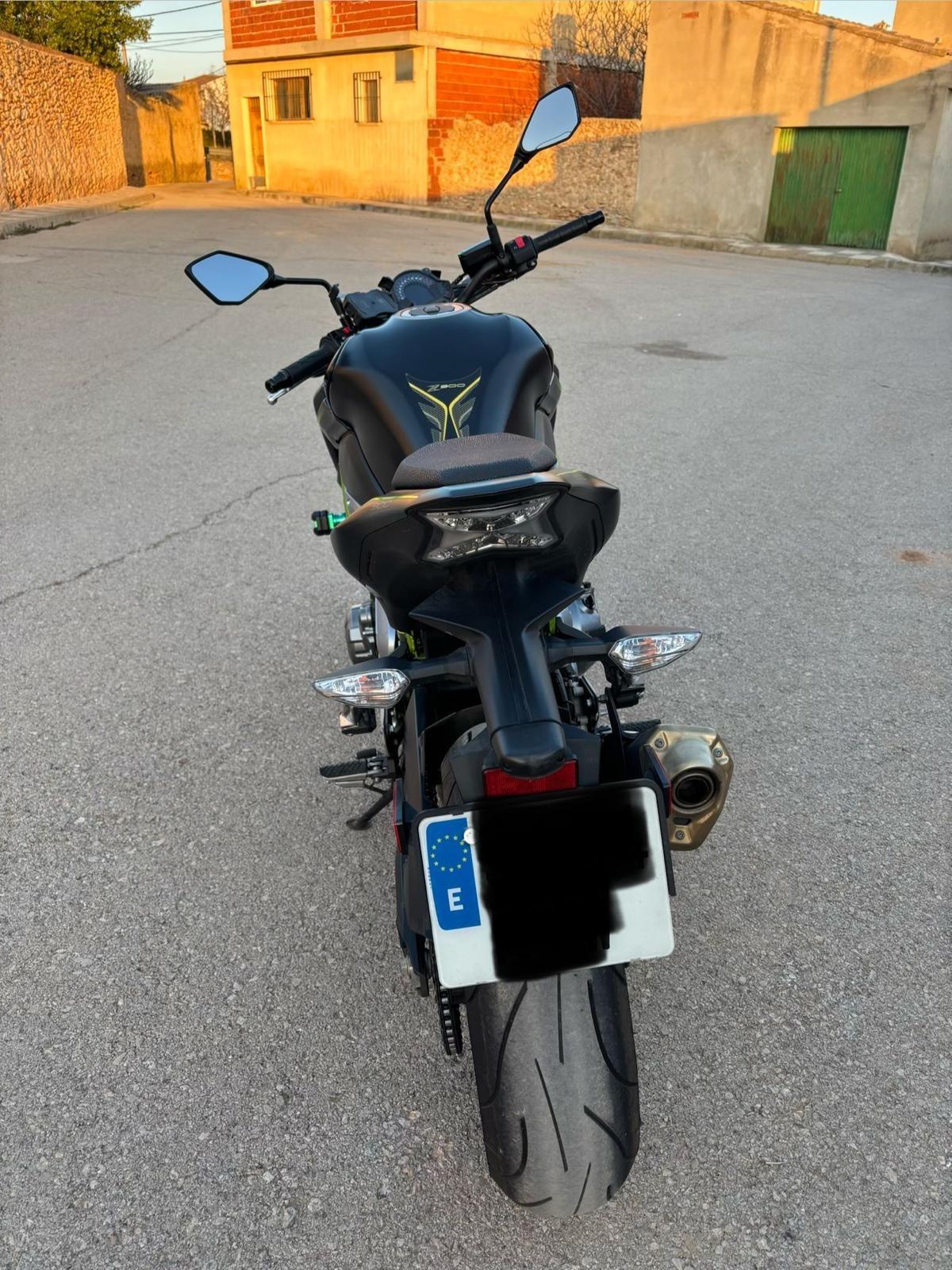 Foto 5 de Kawasaki z900e 95cv 2019