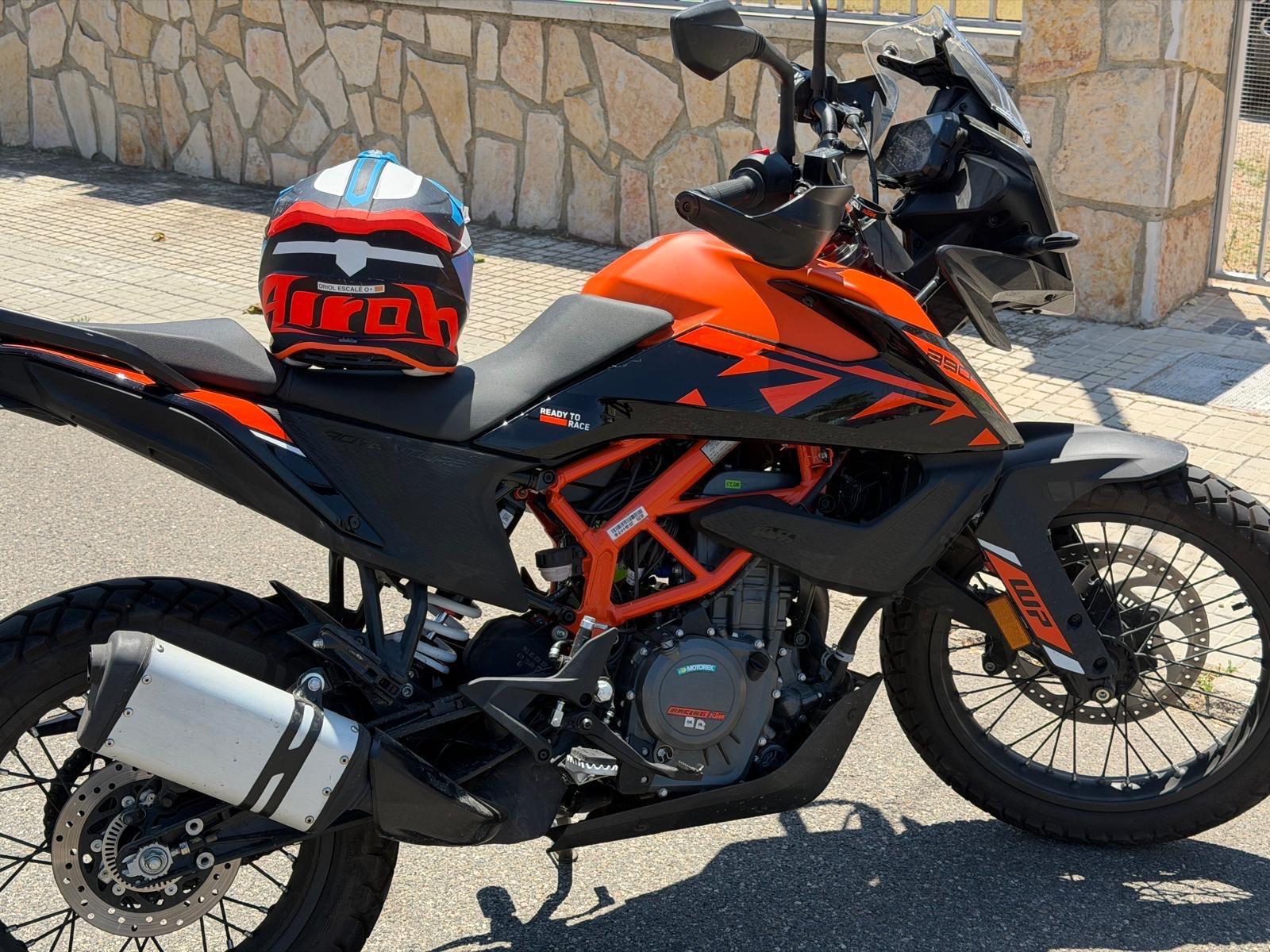 Foto 1 de Moto KTM 390