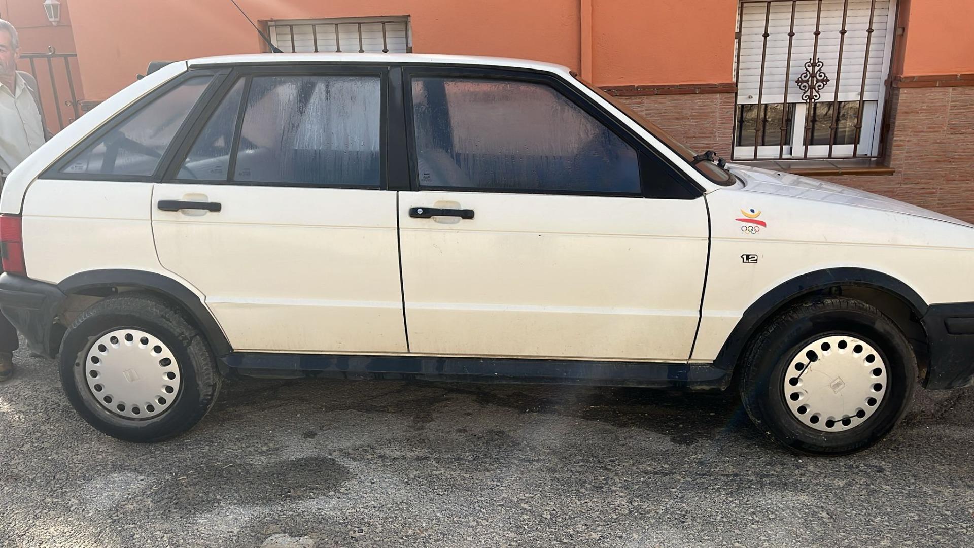Foto 1 de Seat ibiza serie Olimpica Sistem Porsche pocas unidades de este modelo , especial para coleccionista