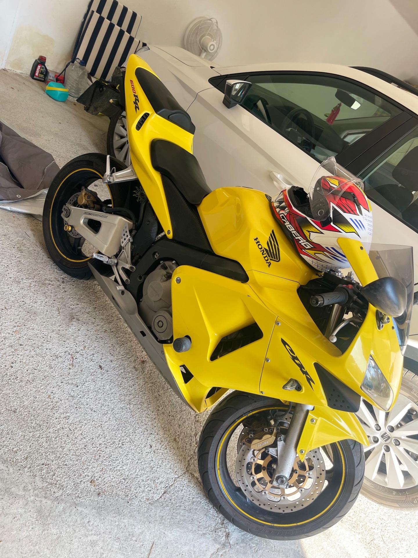 Foto 7 de Moto Honda cbr 600 RR