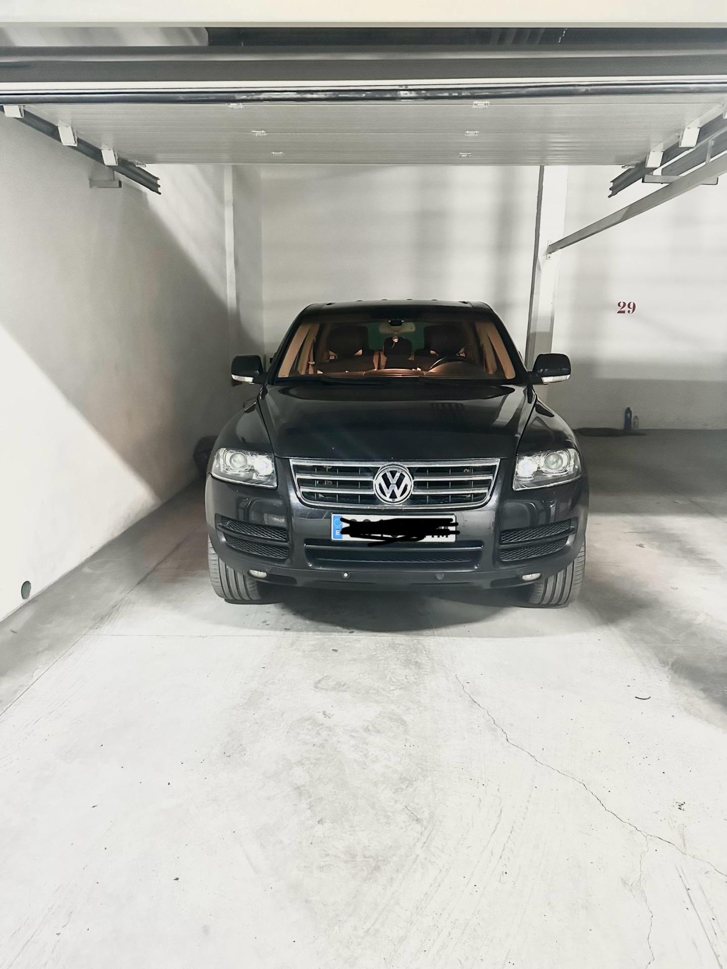 Foto 1 de Cambio Volkswagen touareg por una furgoneta 