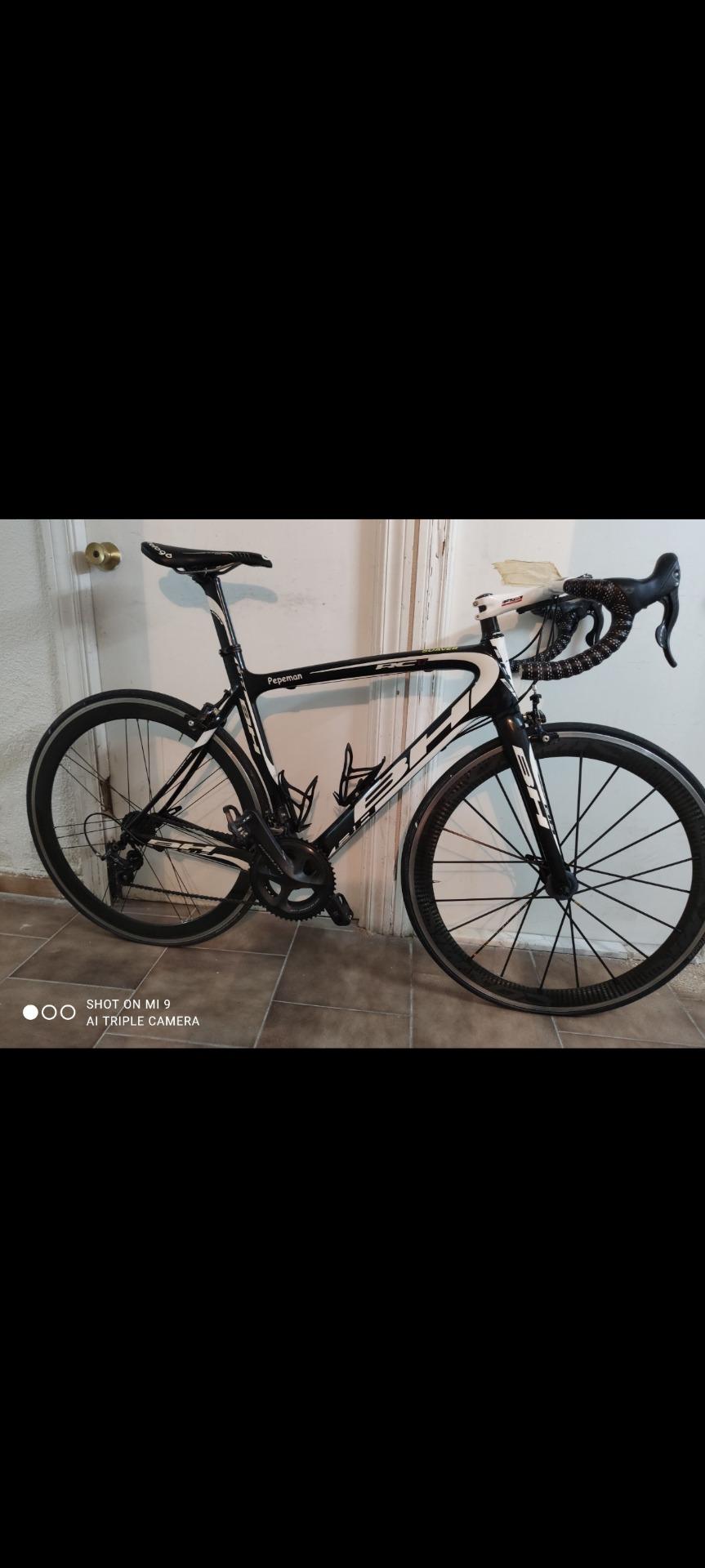 Foto de Bici de carretera RC1 de carbono 