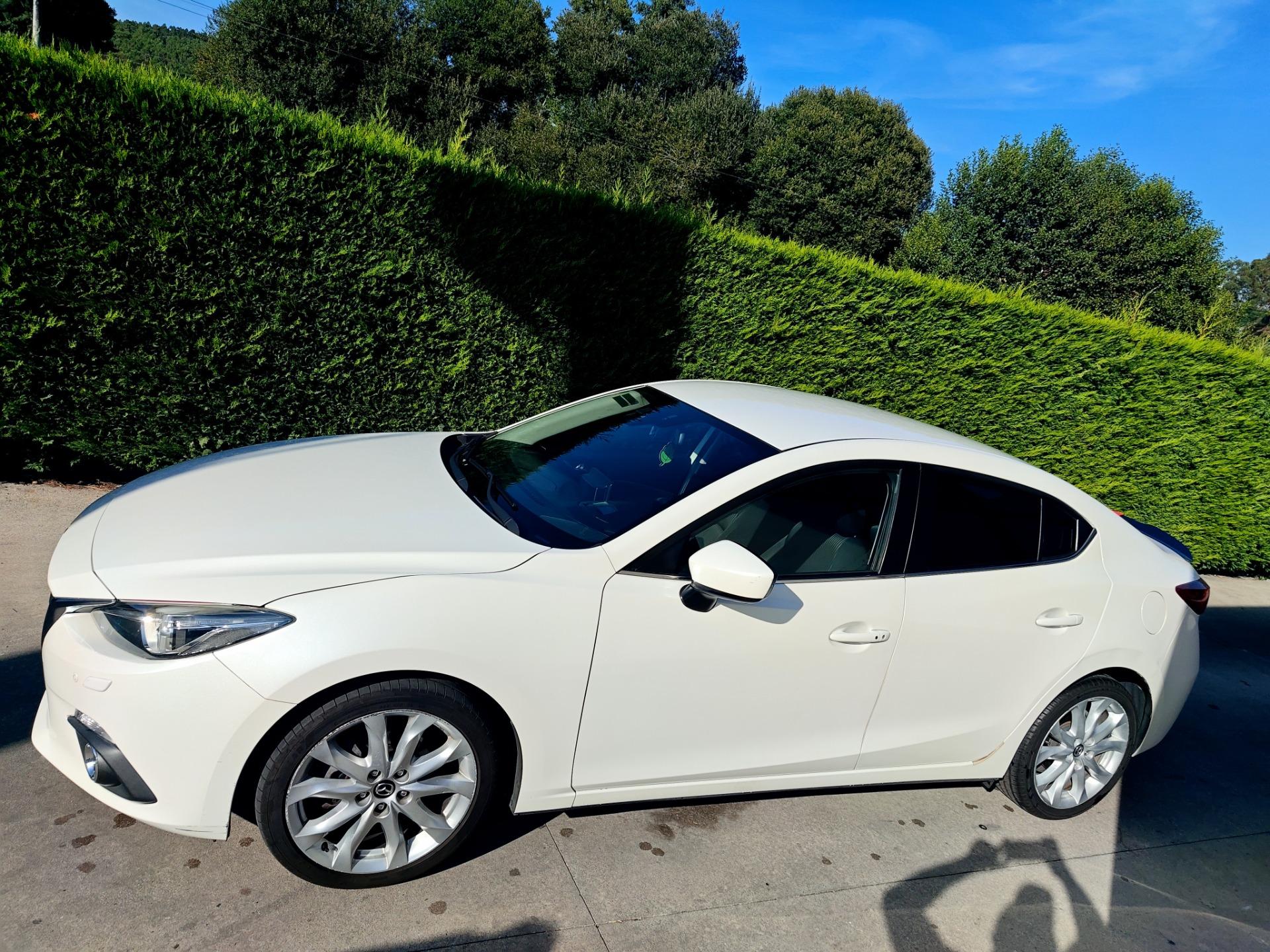 Foto 2 de Mazda 3 lexury Safety tope de Gama 