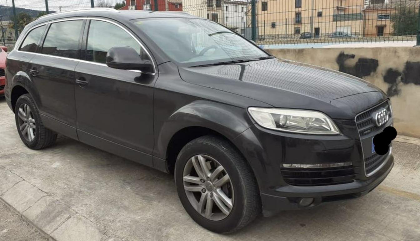 Foto 4 de Audi Q7 2007 3.0 tdi por furgoneta Mercedes 
