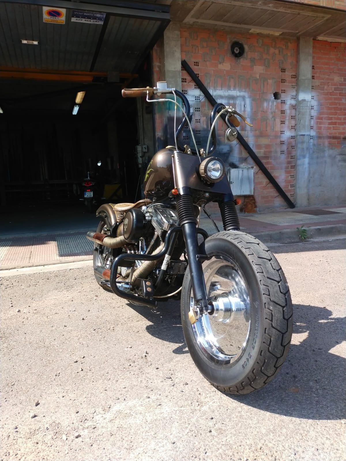 Foto 3 de Vendo/cambio Harley Davidson modelo fat boy por algo que me interese debido a una enfermedad.