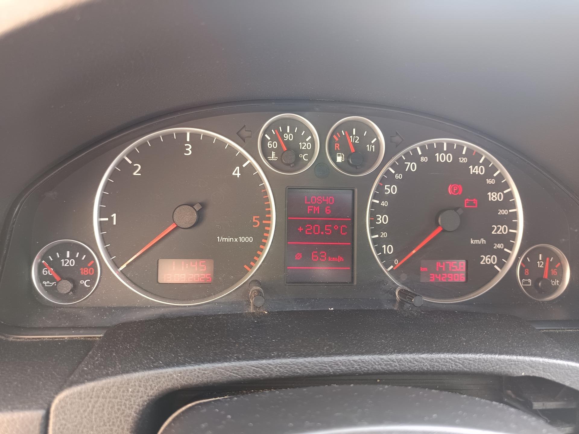 Foto 4 de Escuchó ofertas 