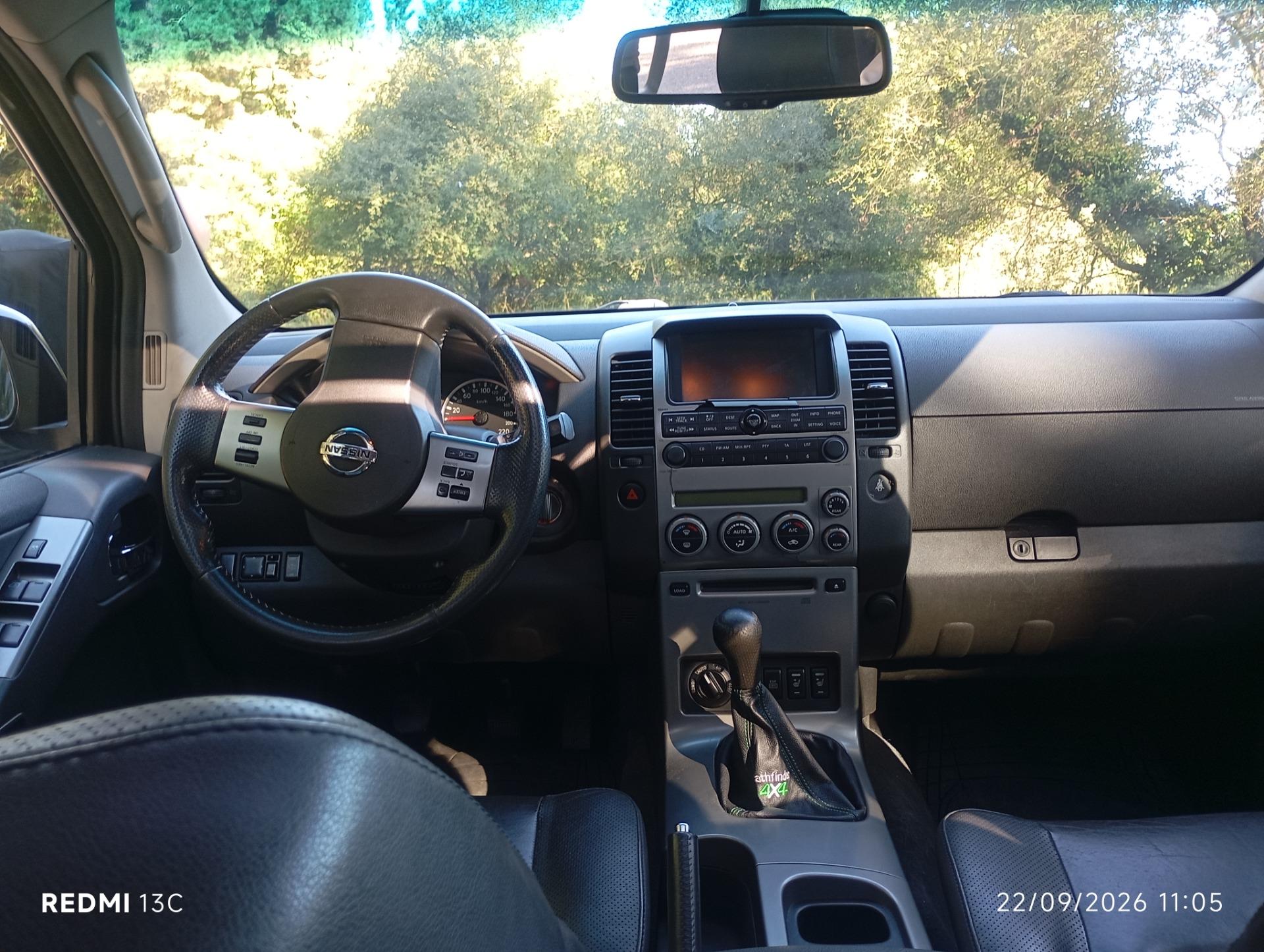 Foto 5 de Nissan Pathfinder r51 