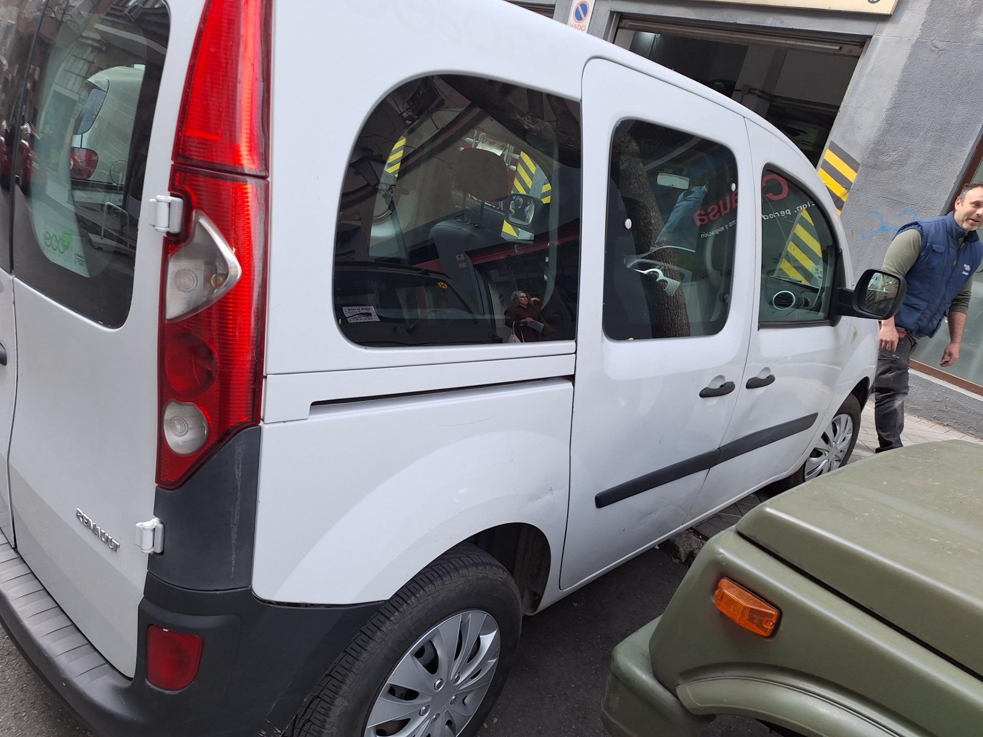Foto 8 de Renault 1.5 dci combi x clasico