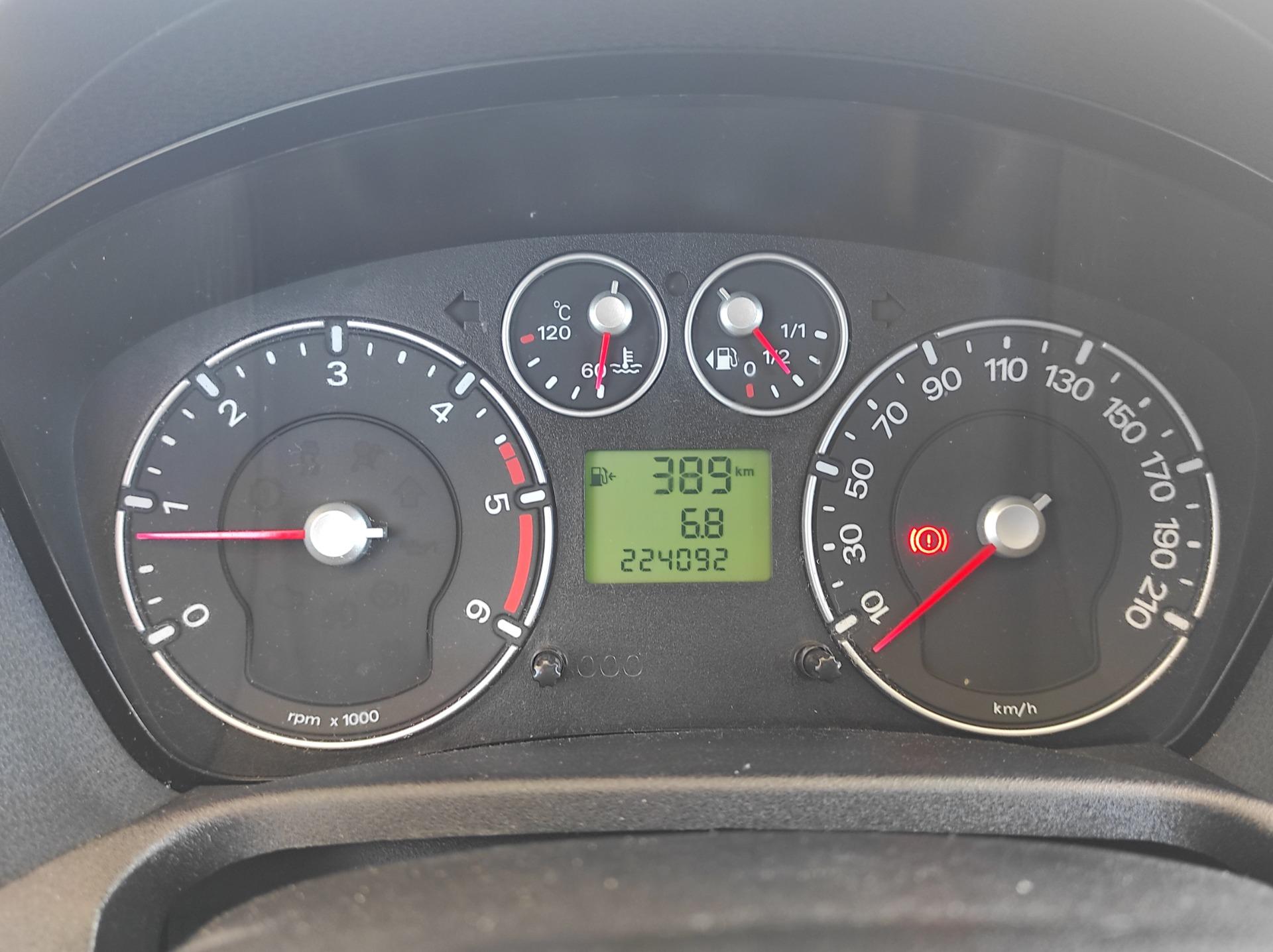 Foto 7 de Ford Fiesta TDCI 90CV TREND 