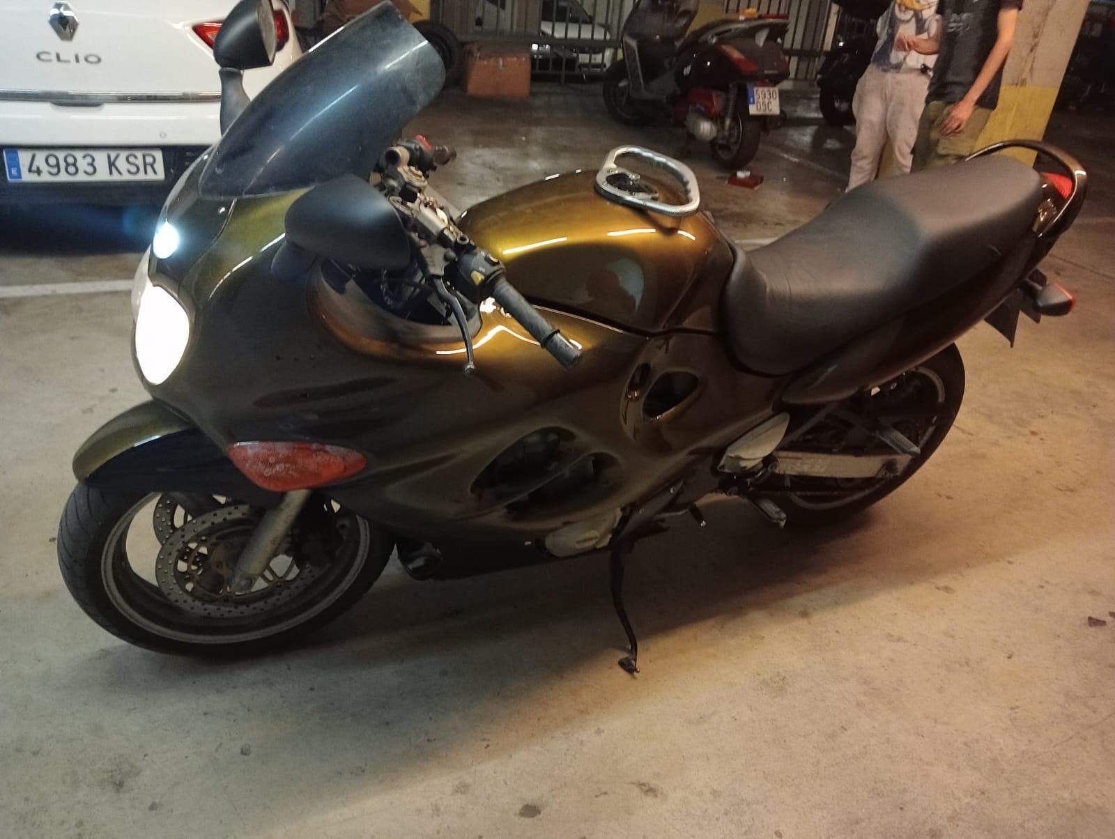 Foto 4 de Suzuki gsx 600f katana 