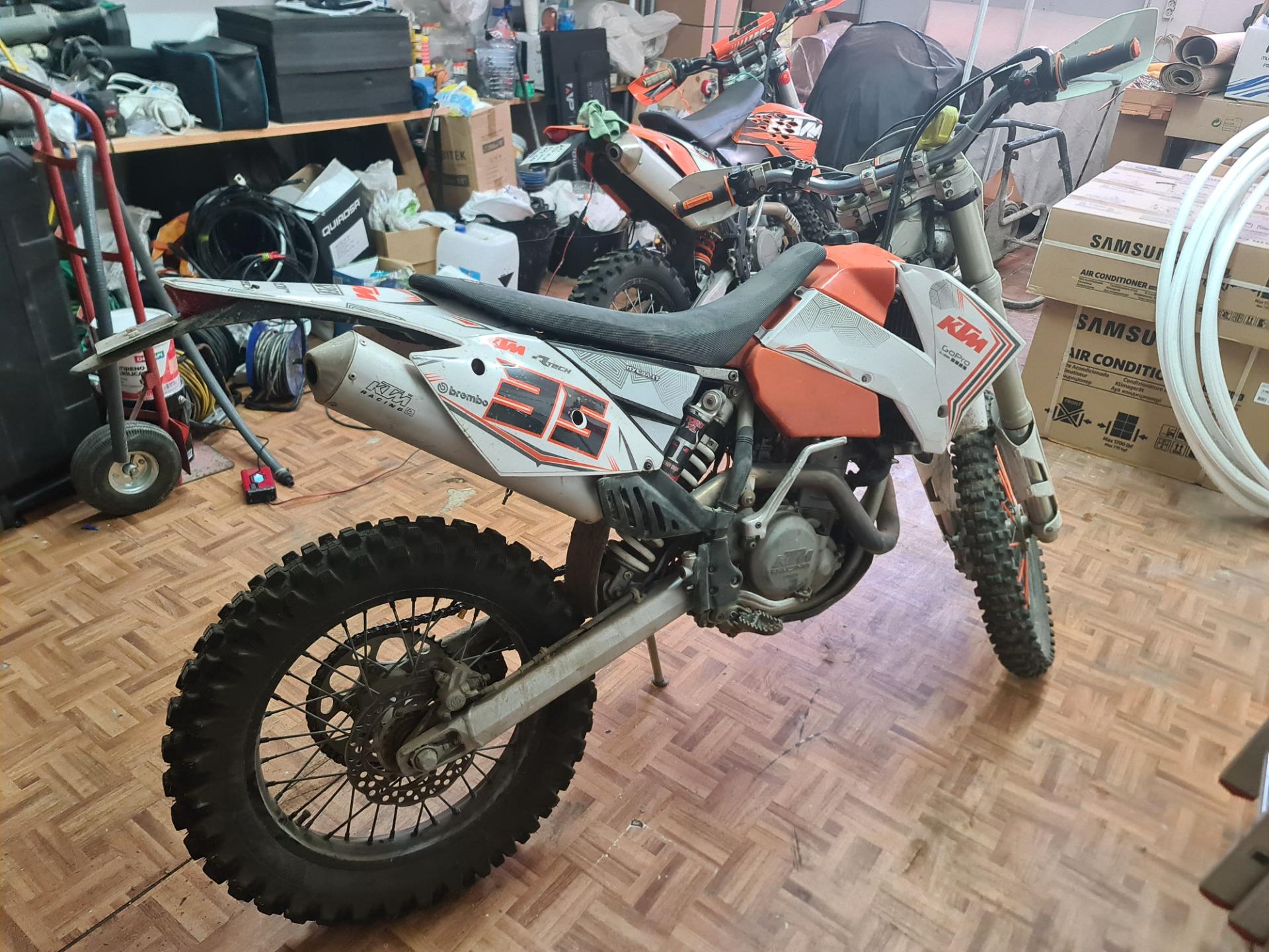 Foto 5 de Por moto harley 