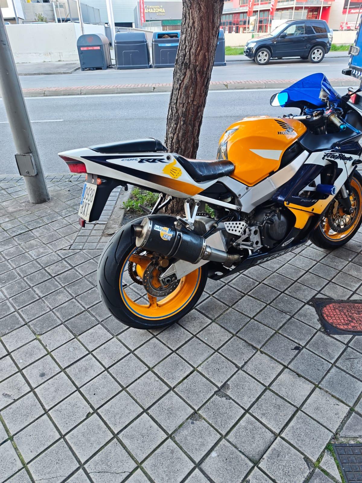 Foto 6 de Honda CBR 929 SC44